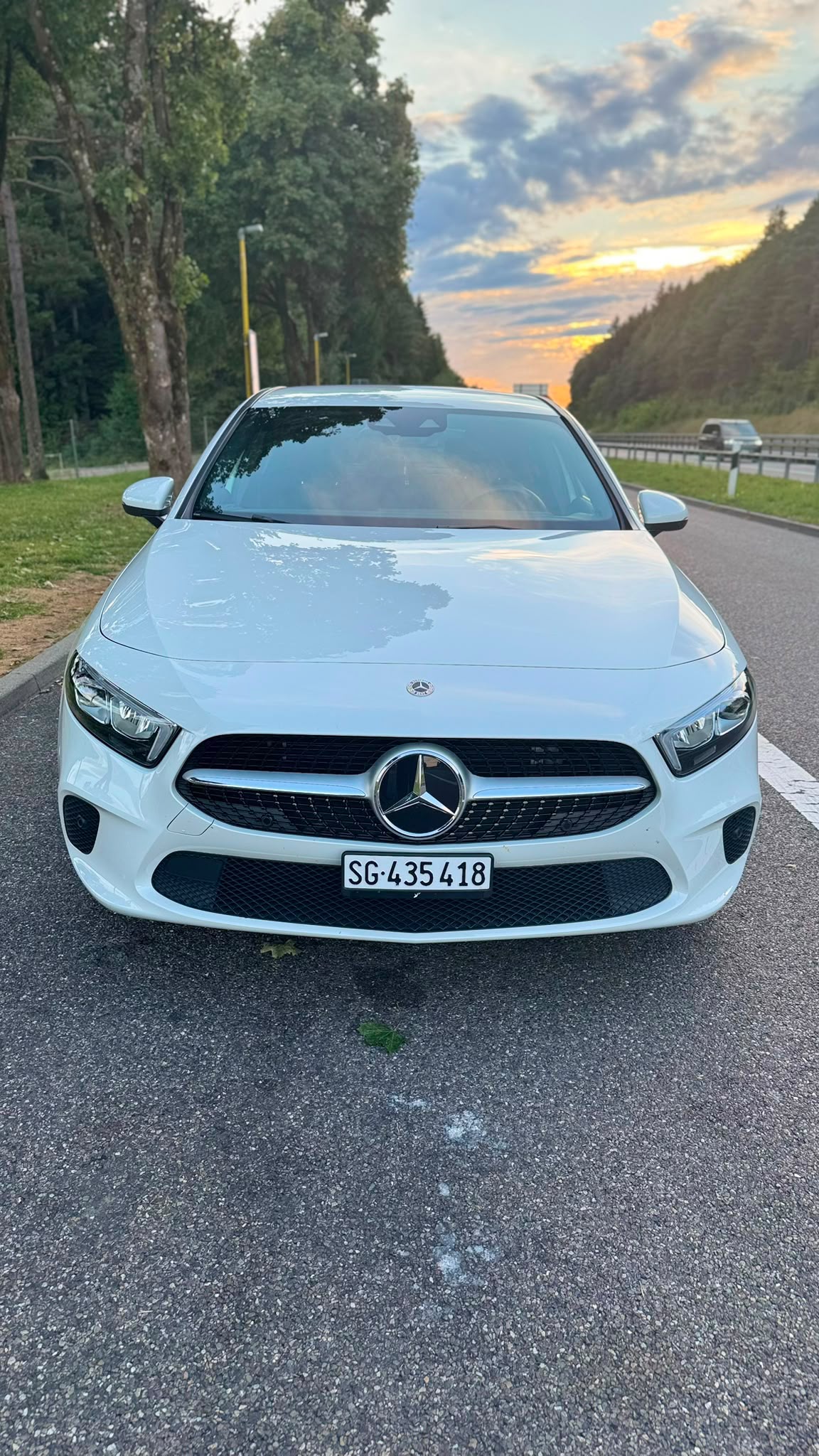 MERCEDES-BENZ A 250 e Progressive-image-2