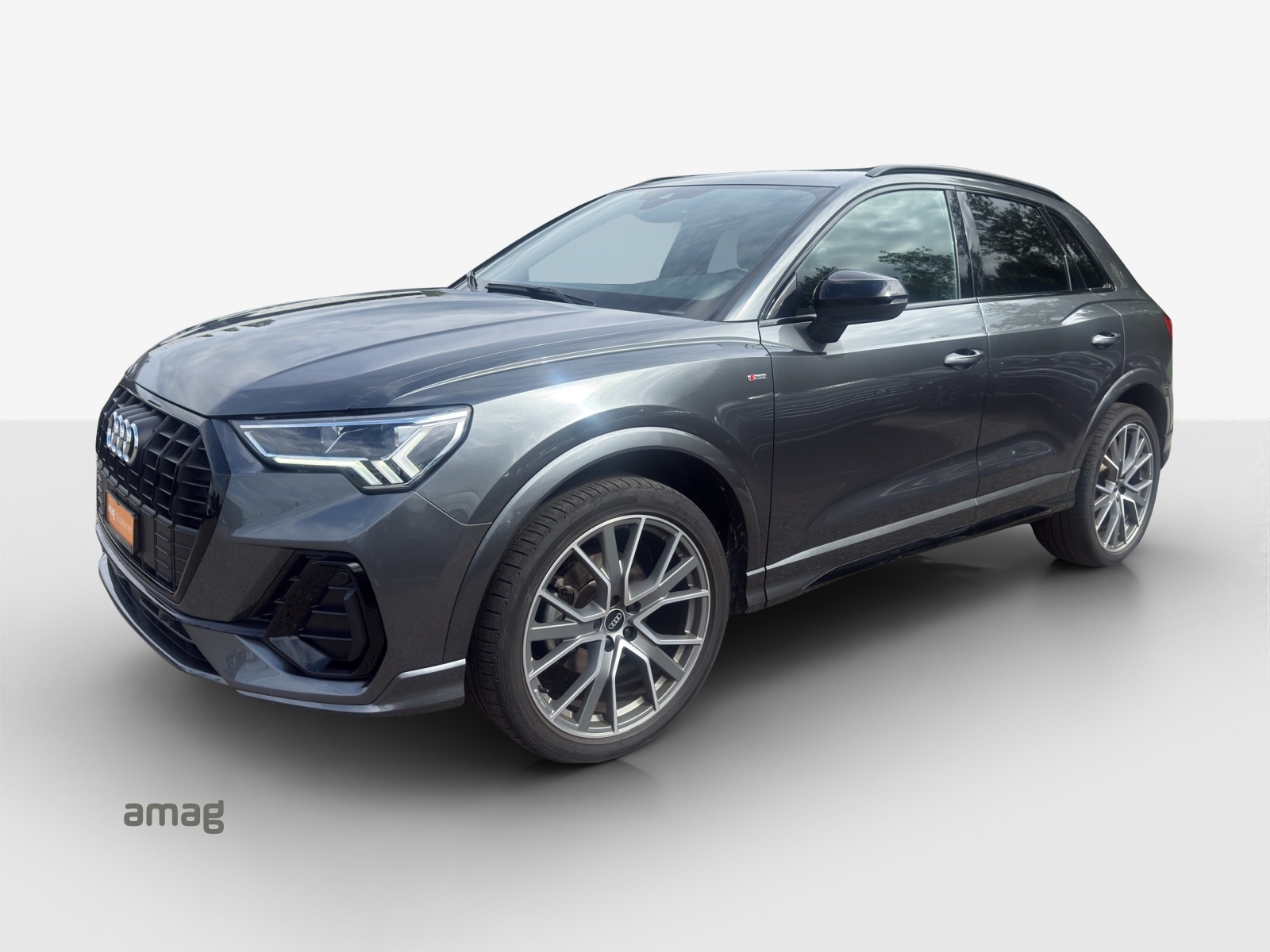 AUDI Q3 35 TFSI S line Attraction S-tronic