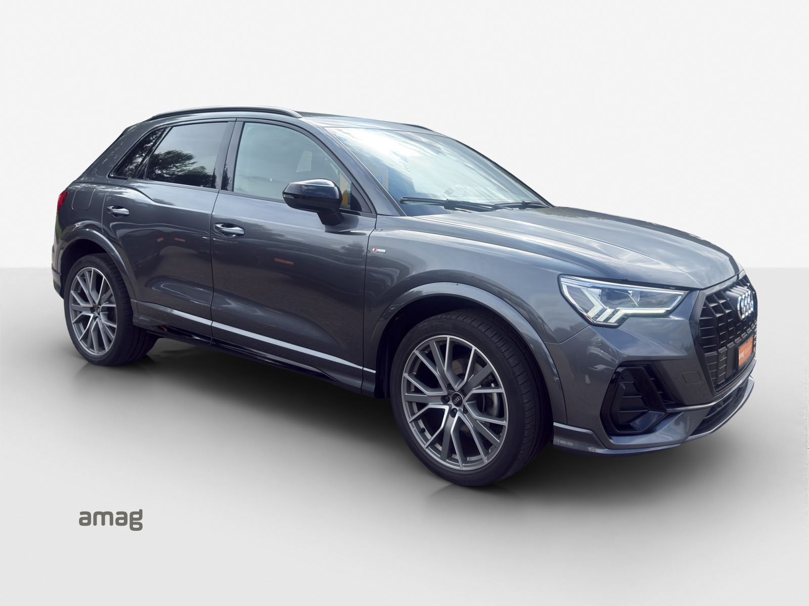 AUDI Q3 35 TFSI S line Attraction S-tronic-image-5