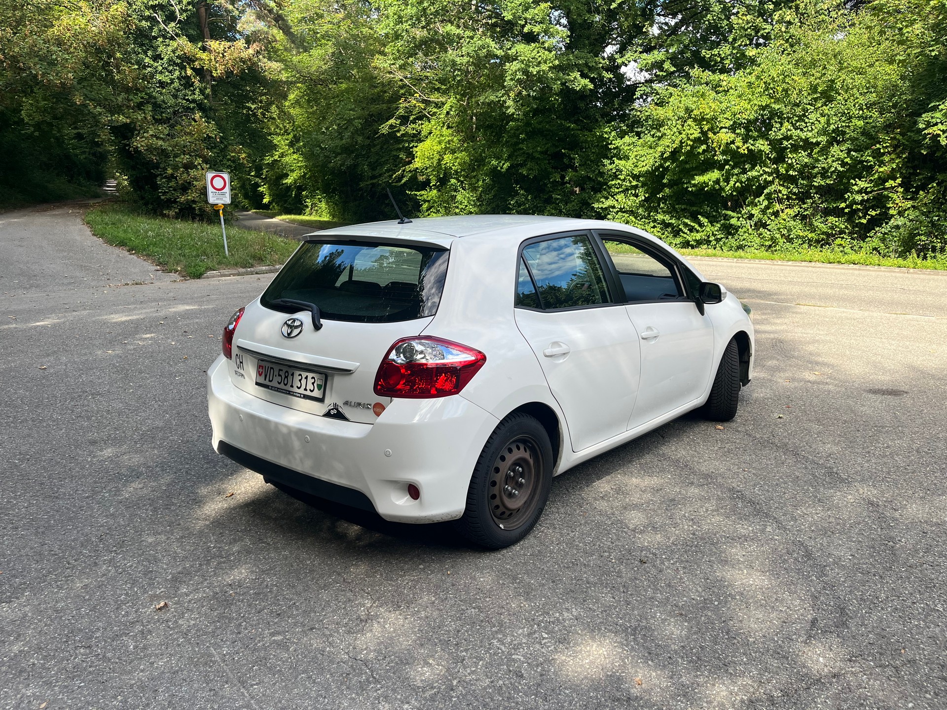 TOYOTA Auris 1.6 easy-image-5