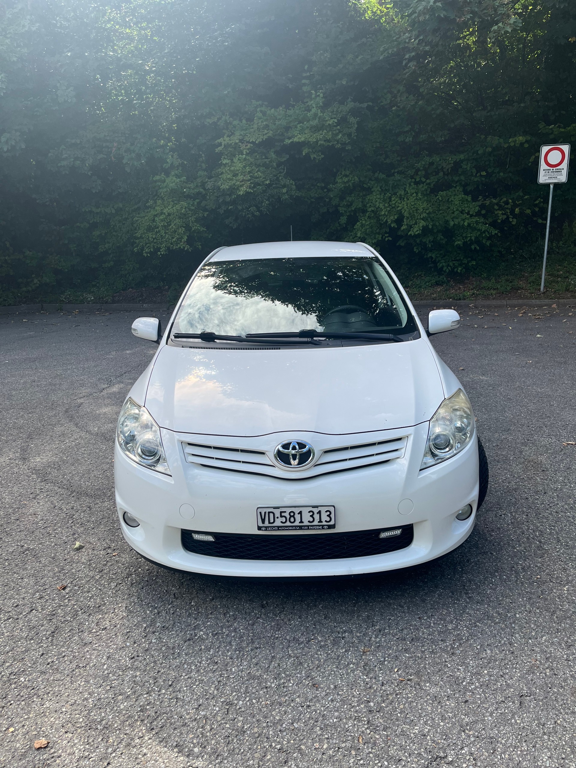 TOYOTA Auris 1.6 easy-image-1