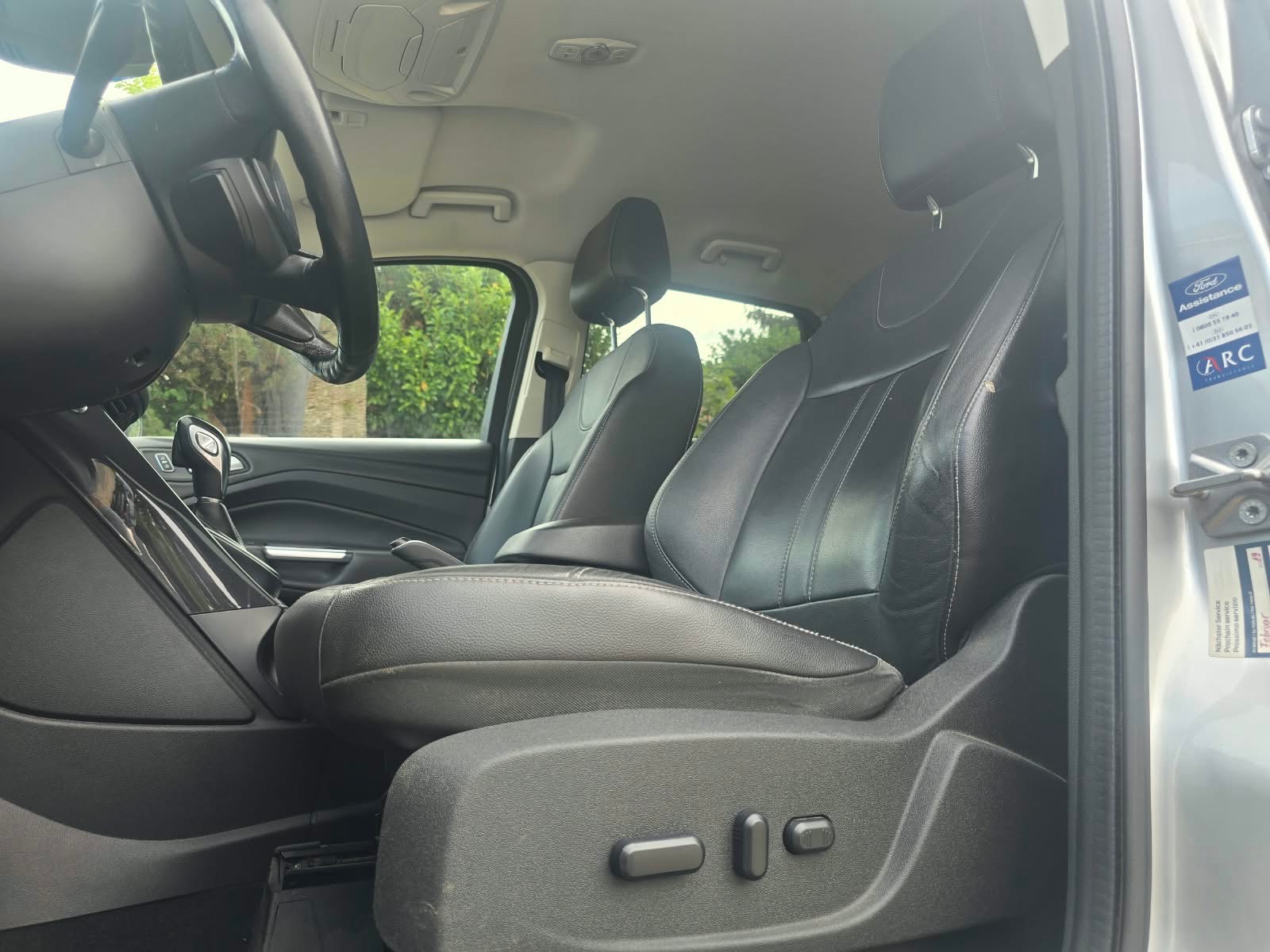 FORD Kuga 2.0 TDCi Titanium S 4WD PowerShift-image-7