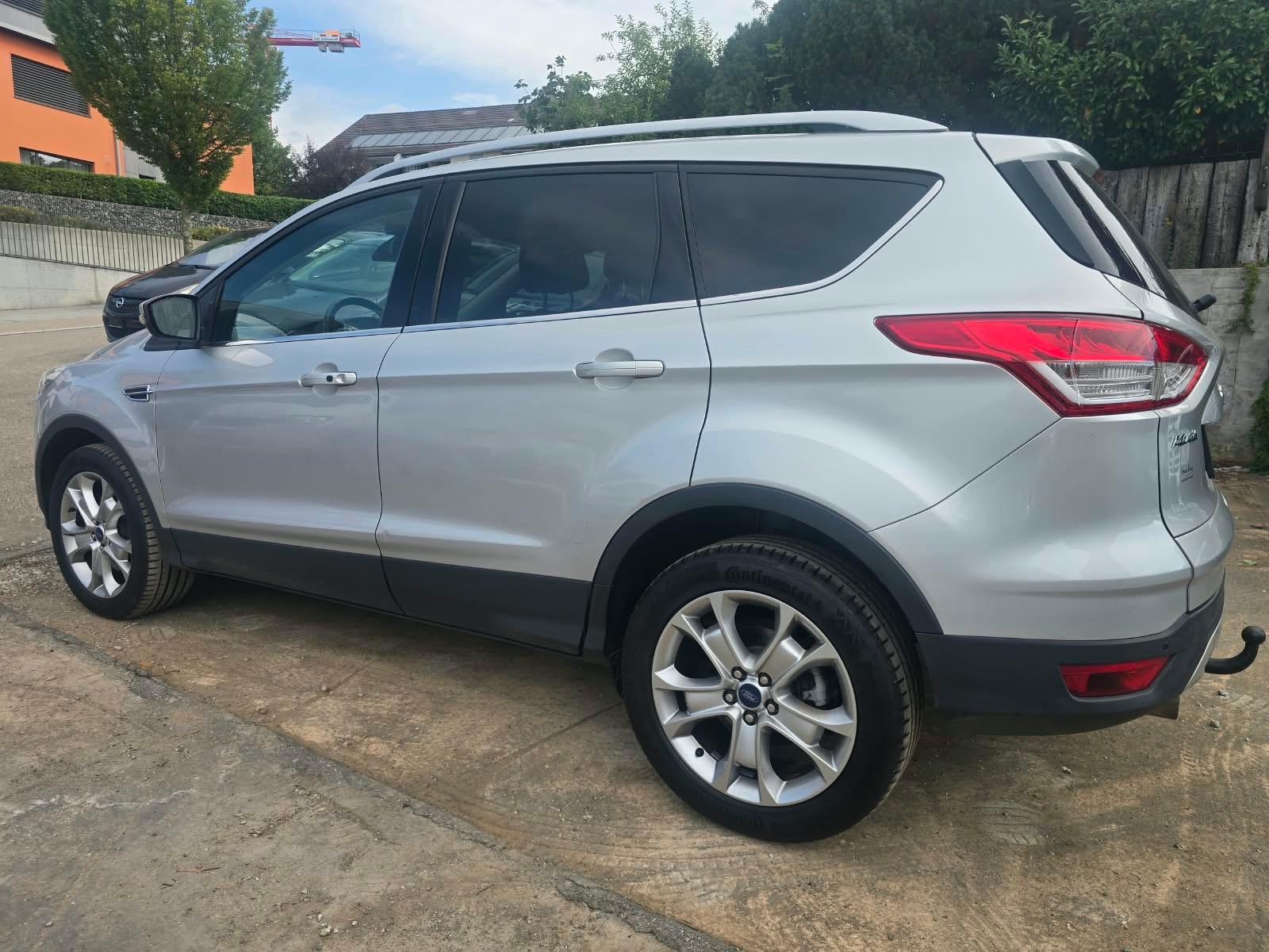 FORD Kuga 2.0 TDCi Titanium S 4WD PowerShift-image-8