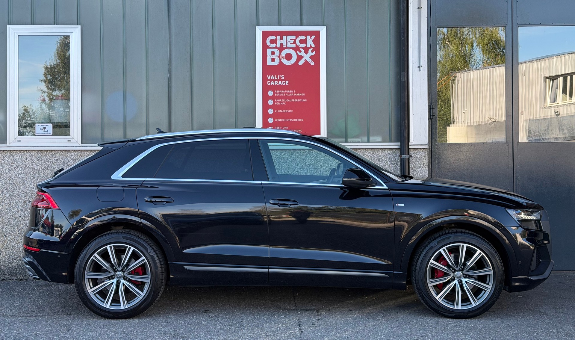 AUDI Q8 50 TDI quattro tiptronic-image-4
