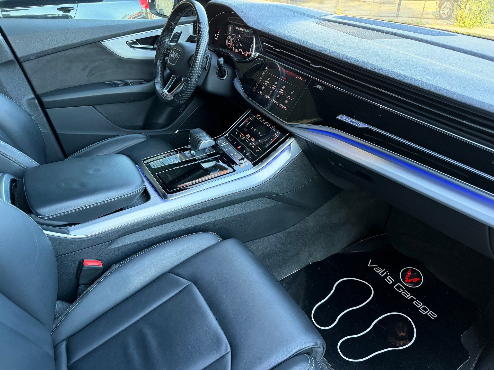 AUDI Q8 50 TDI quattro tiptronic-image-11