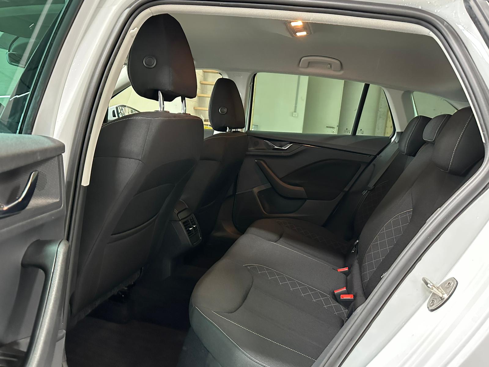 SKODA Scala 1.0 TSI Ambition DSG-image-15