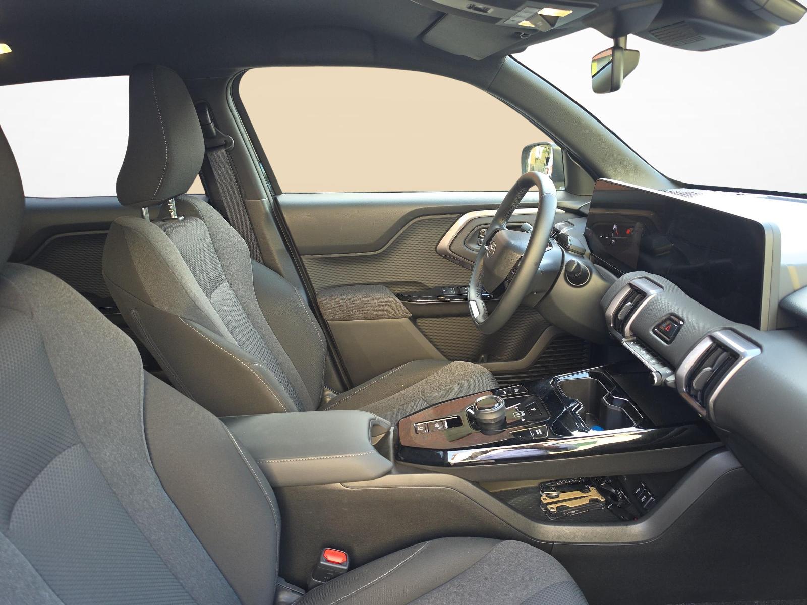 TOYOTA Urban Cruiser Trend-image-9