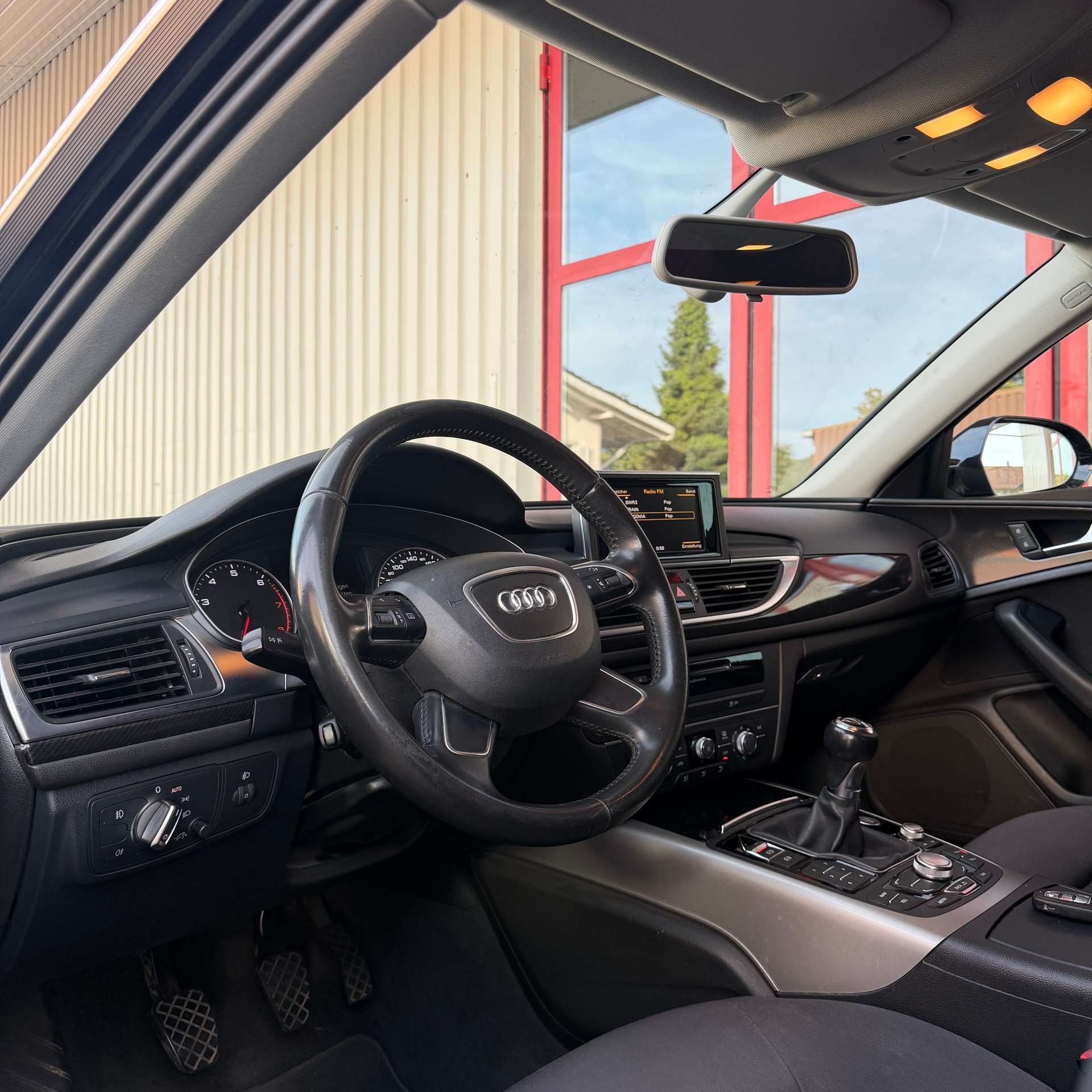 AUDI A6 Limousine 2.0 TFSI-image-8