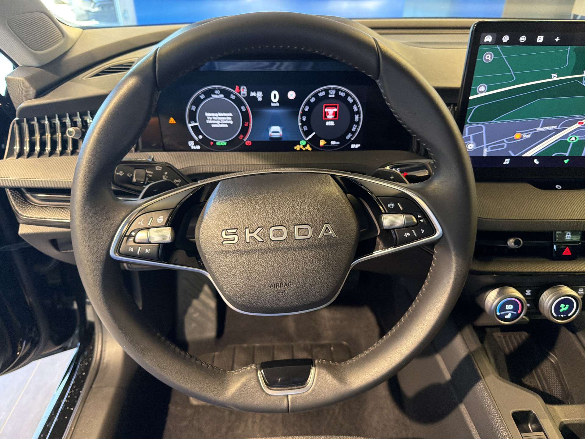 SKODA Superb Combi 1.5 eTSI mHEV Essence DSG-Automat-image-15