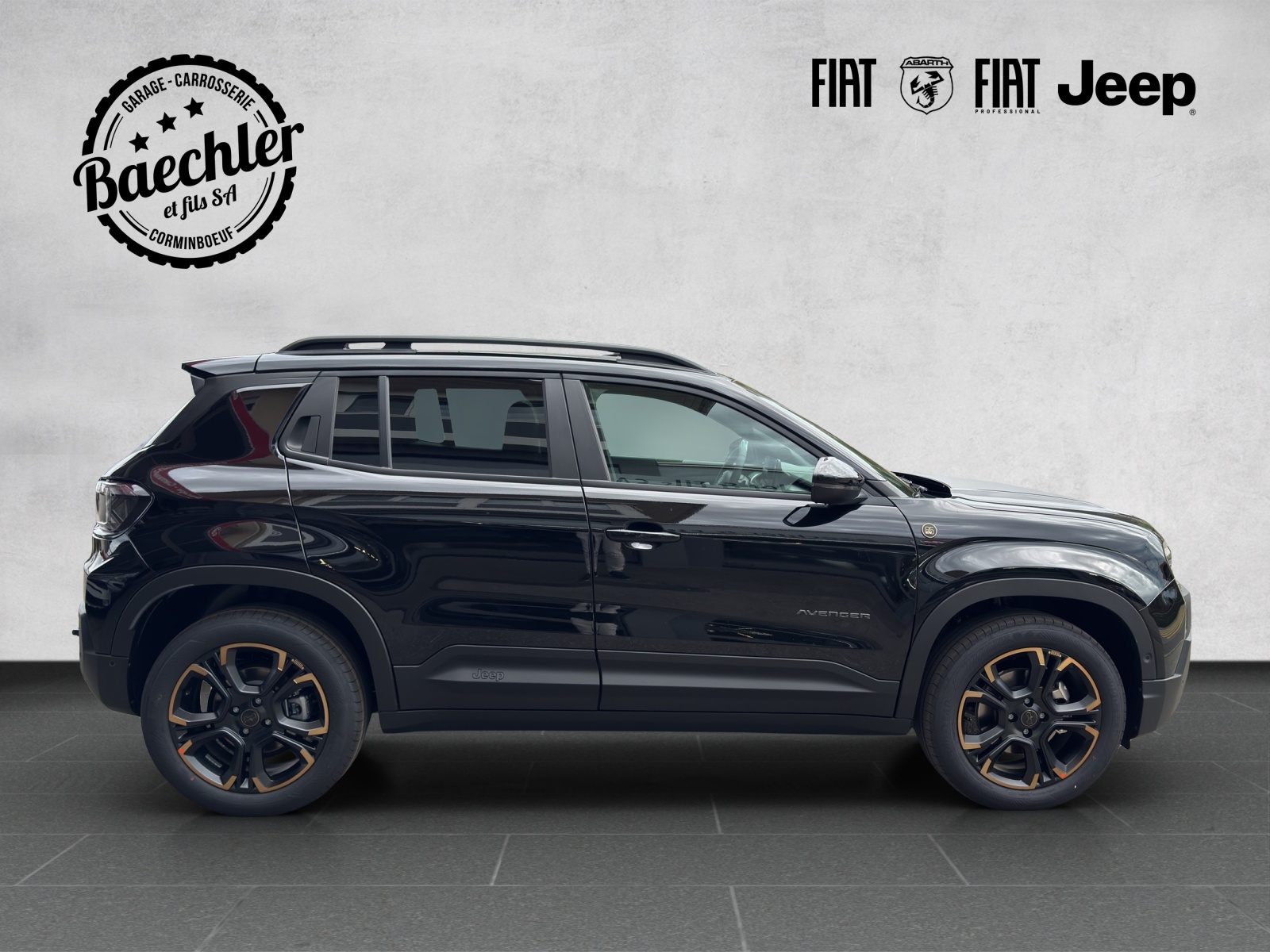 JEEP Avenger 1.2 MHEV 85th Anniversary 4xe-image-4
