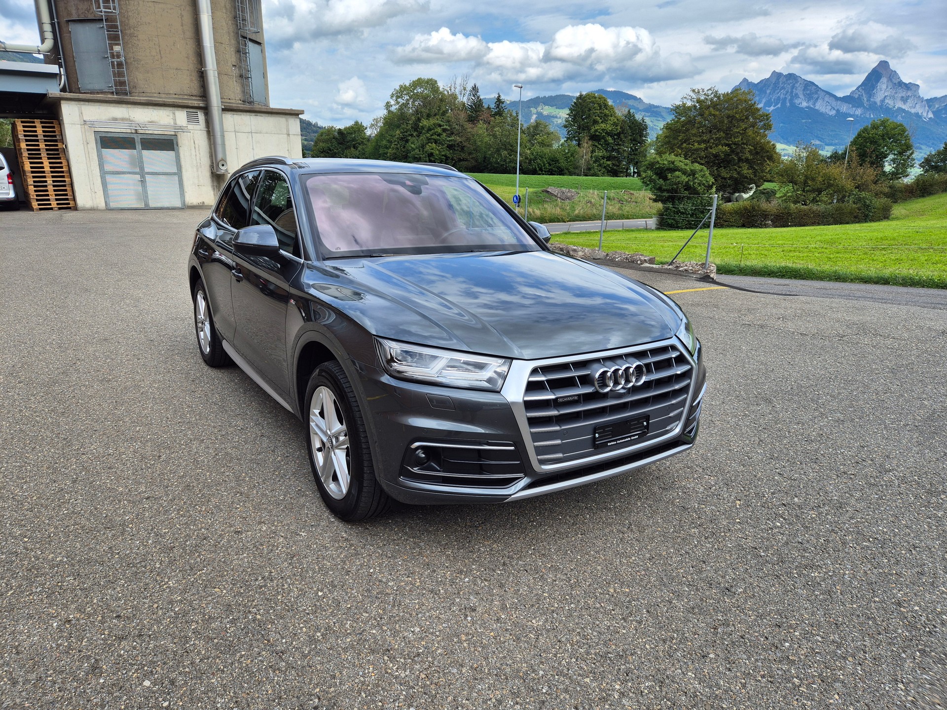 AUDI Q5 2.0 TFSI sport quattro S-tronic *S-Line*-image-3