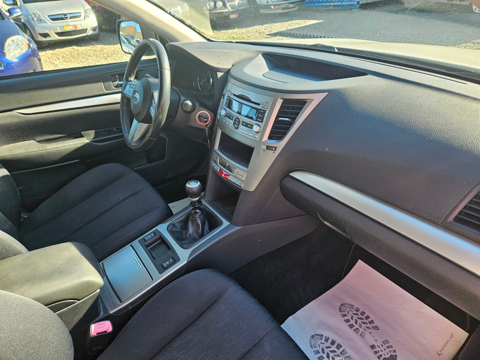 SUBARU Legacy 2.0i Swiss Special AWD-image-14