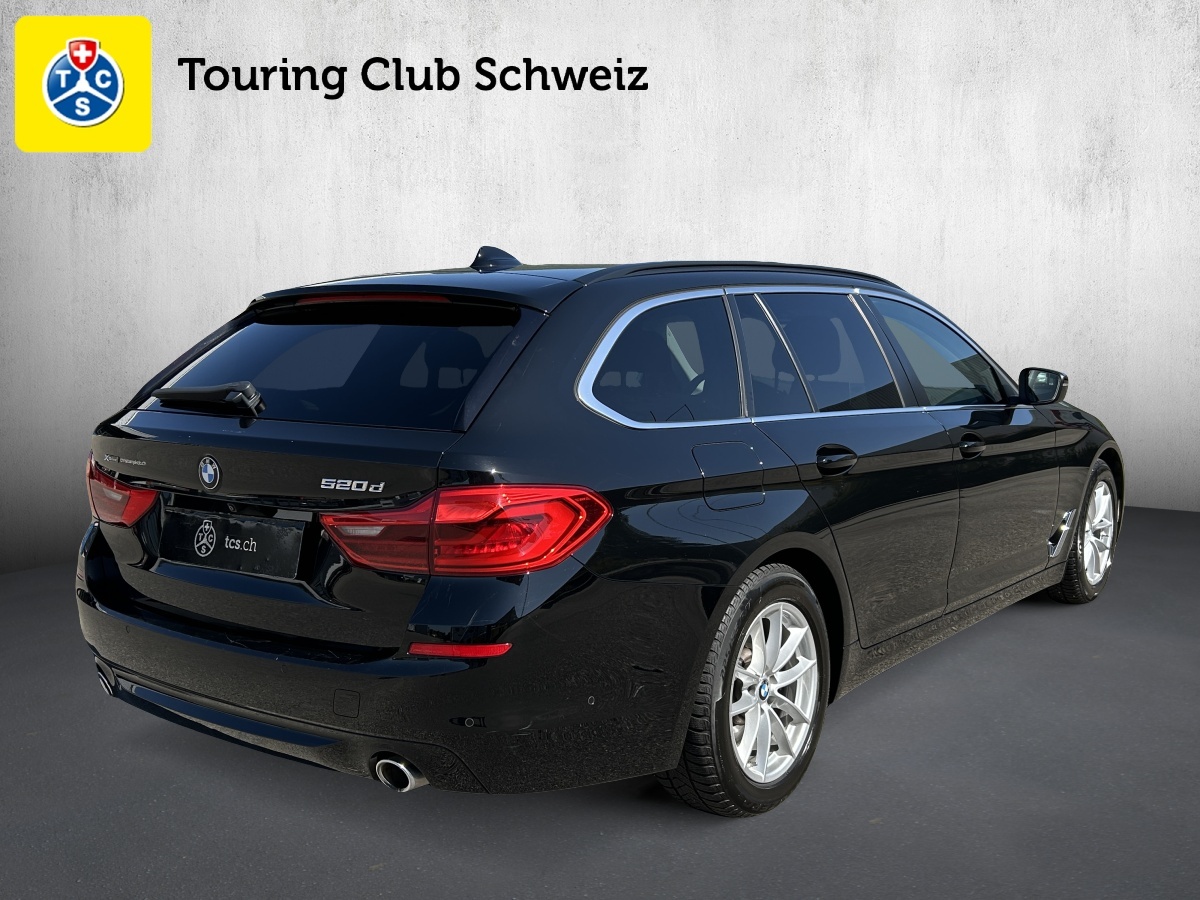 BMW 520d xDrive Touring Steptronic-image-4