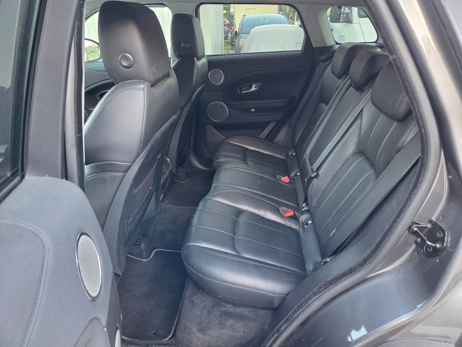 LAND ROVER Range Rover Evoque 2.0 Si4 SE Advantage AT9-image-11
