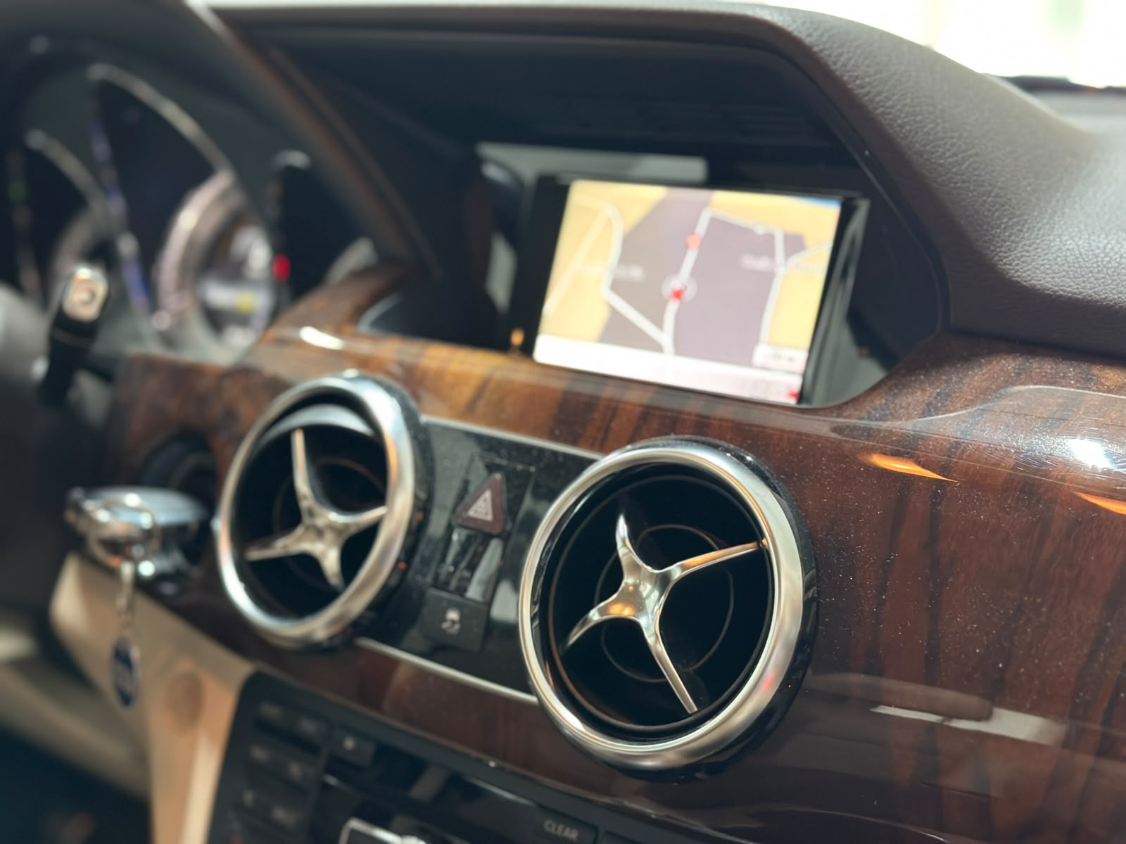 MERCEDES-BENZ GLK 250 BlueTEC 4Matic 7G-Tronic-image-14