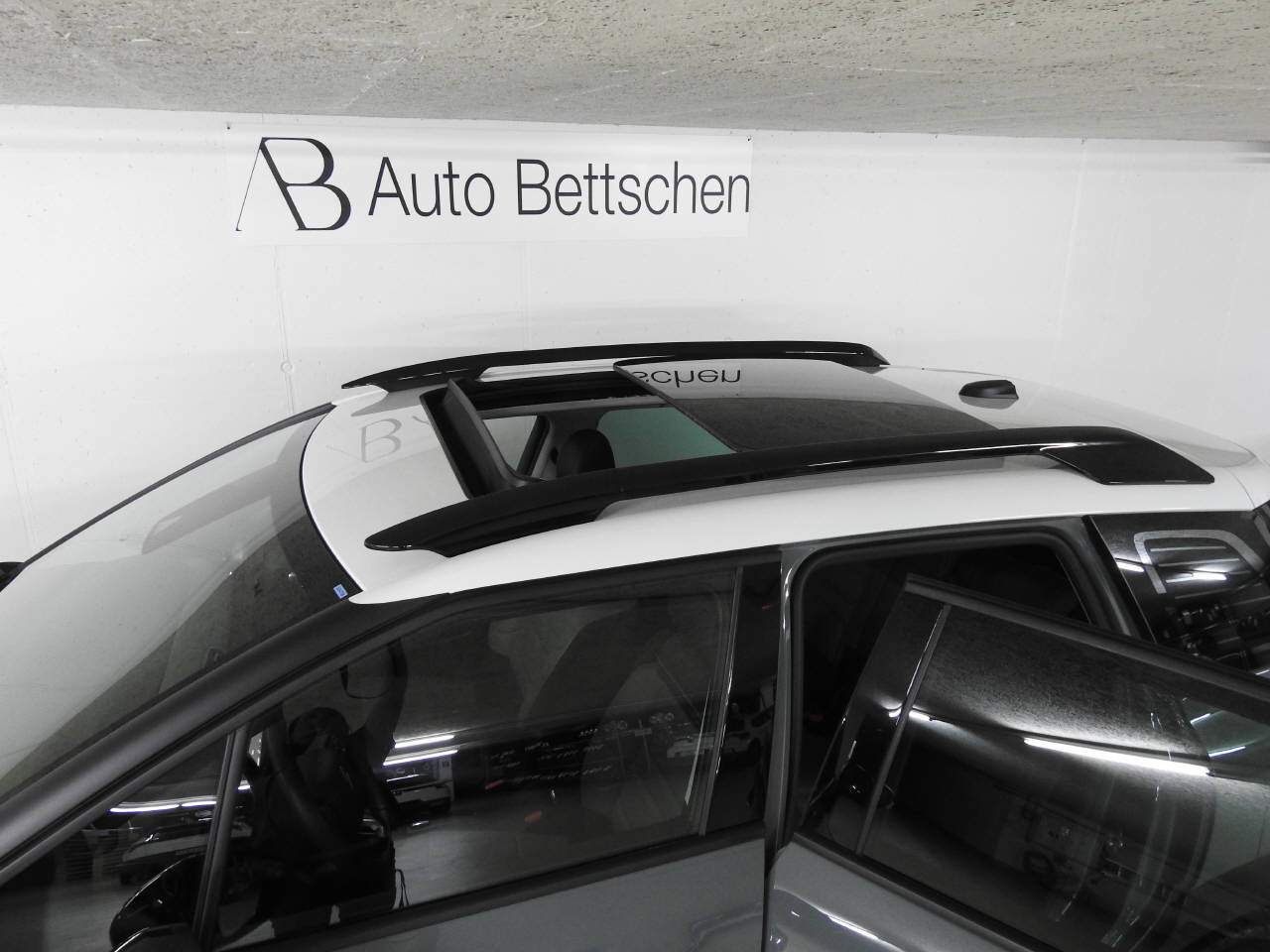 CITROEN C3 Aircross 1.2 PureTech 130 Shine Pack-image-12
