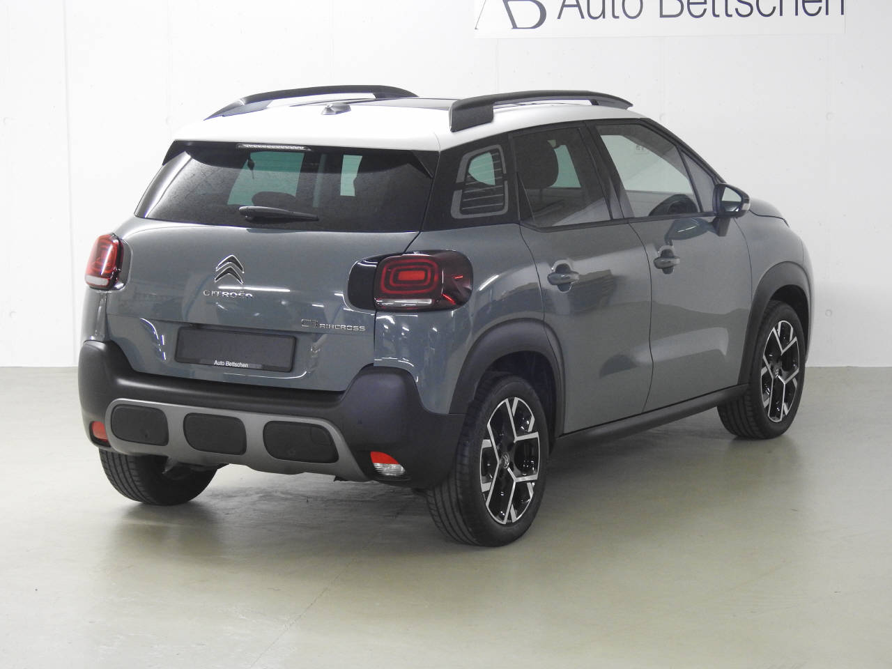 CITROEN C3 Aircross 1.2 PureTech 130 Shine Pack-image-7