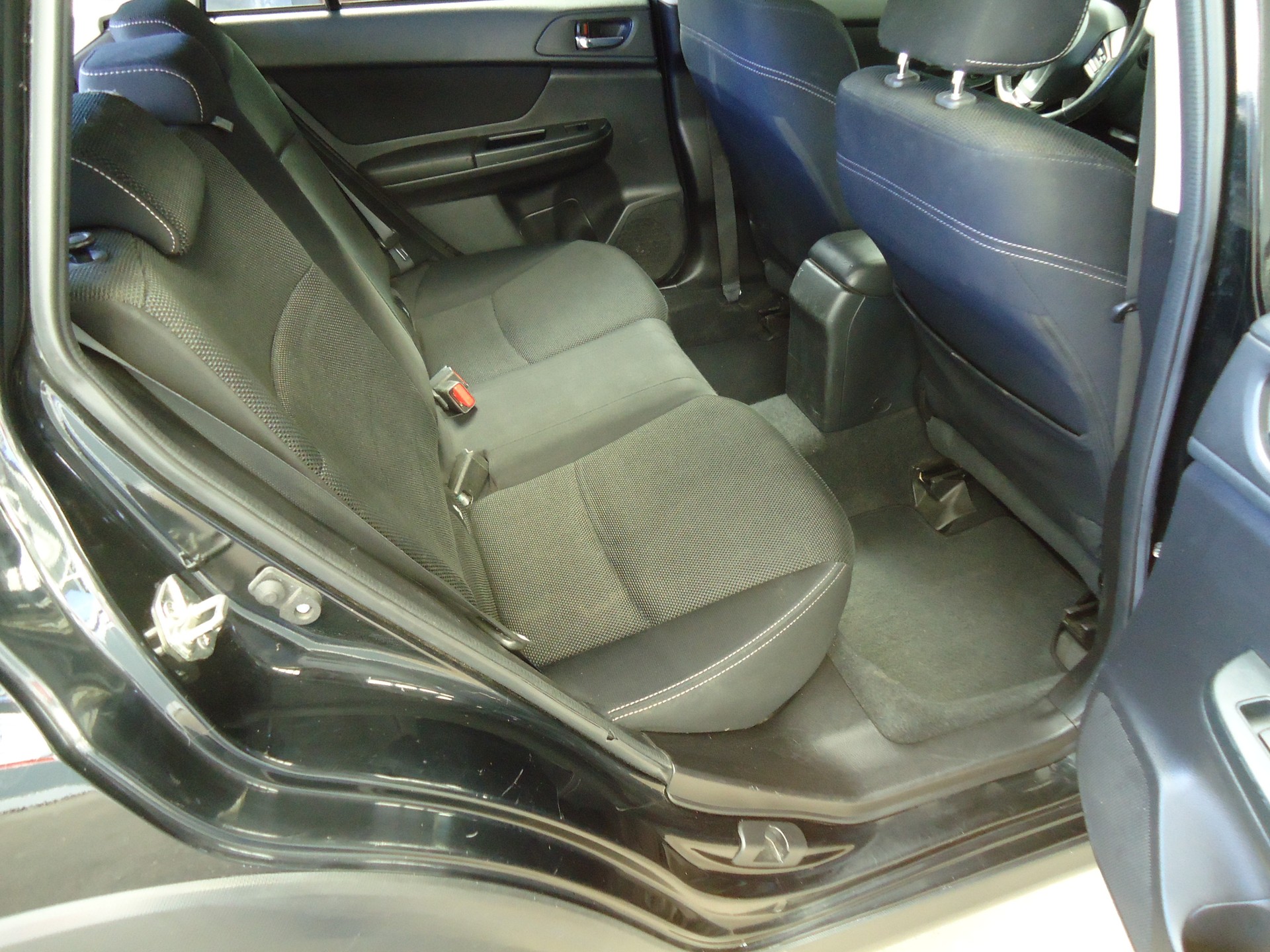 SUBARU XV 2.0 Swiss One AWD-image-7