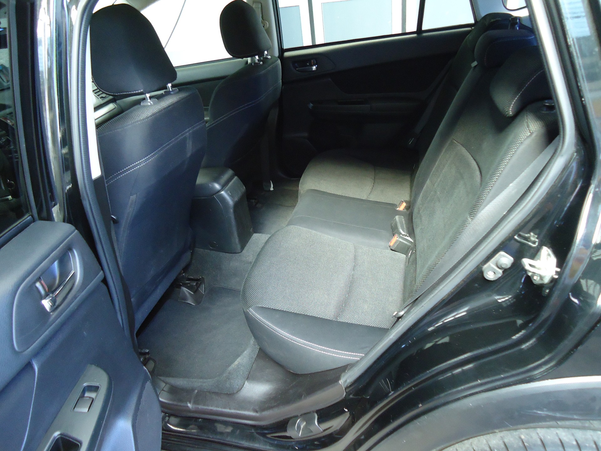 SUBARU XV 2.0 Swiss One AWD-image-5