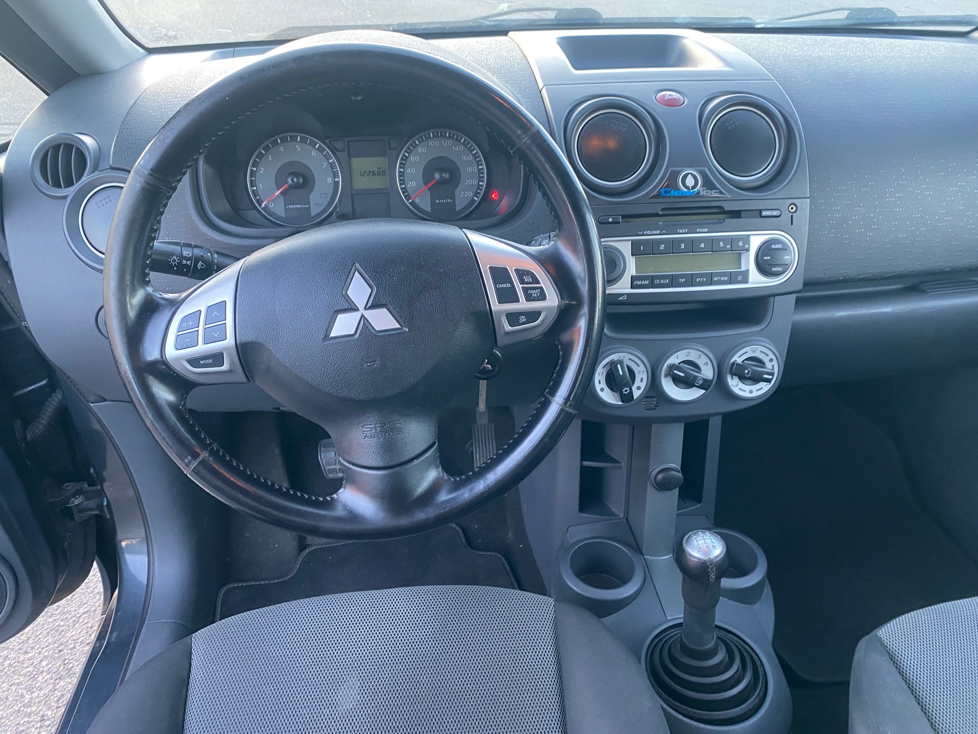 MITSUBISHI Colt 1.3 16V Swiss Champion ClearTec-image-5