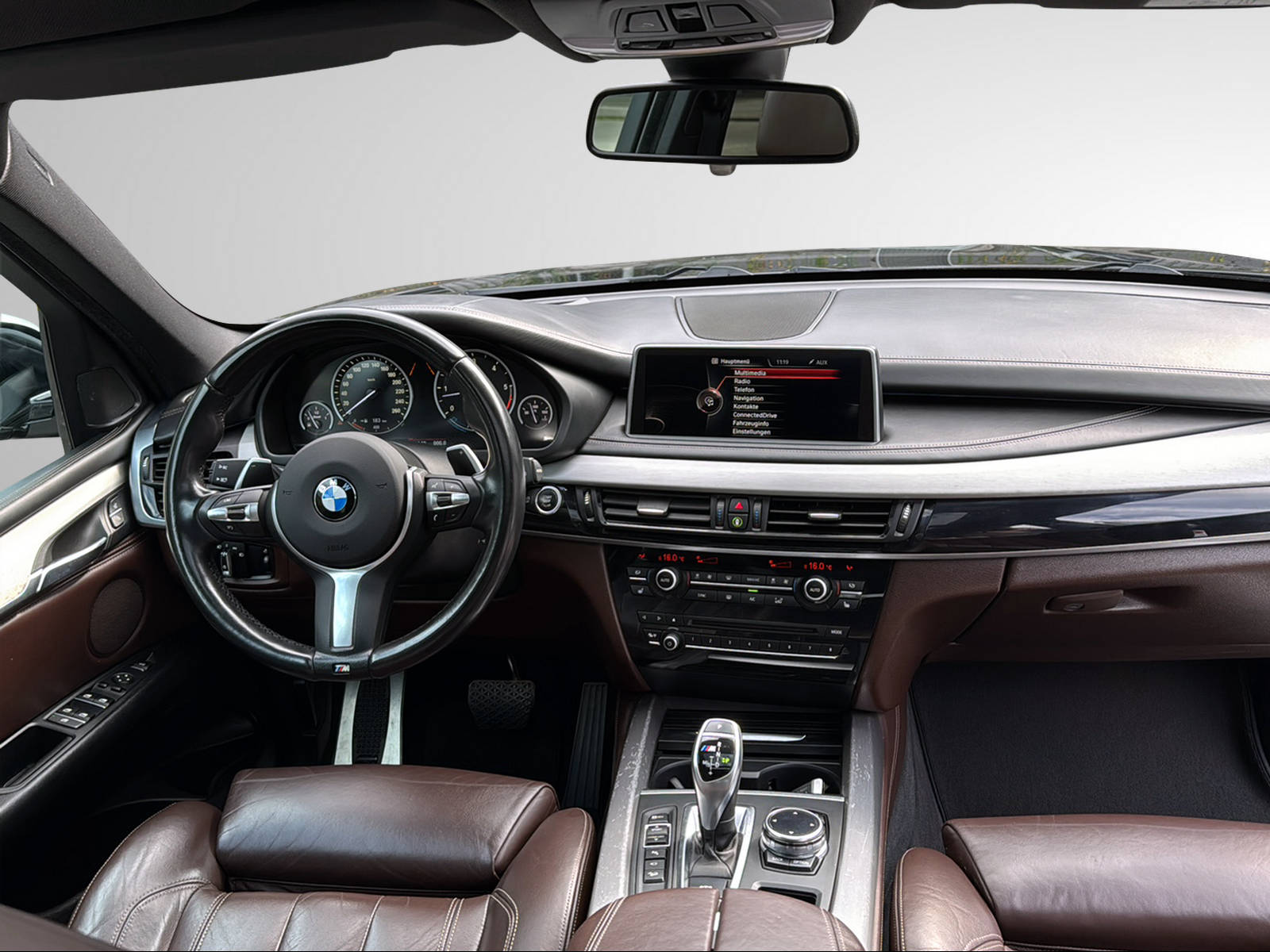 BMW X5 xDrive M50d Steptronic-image-25