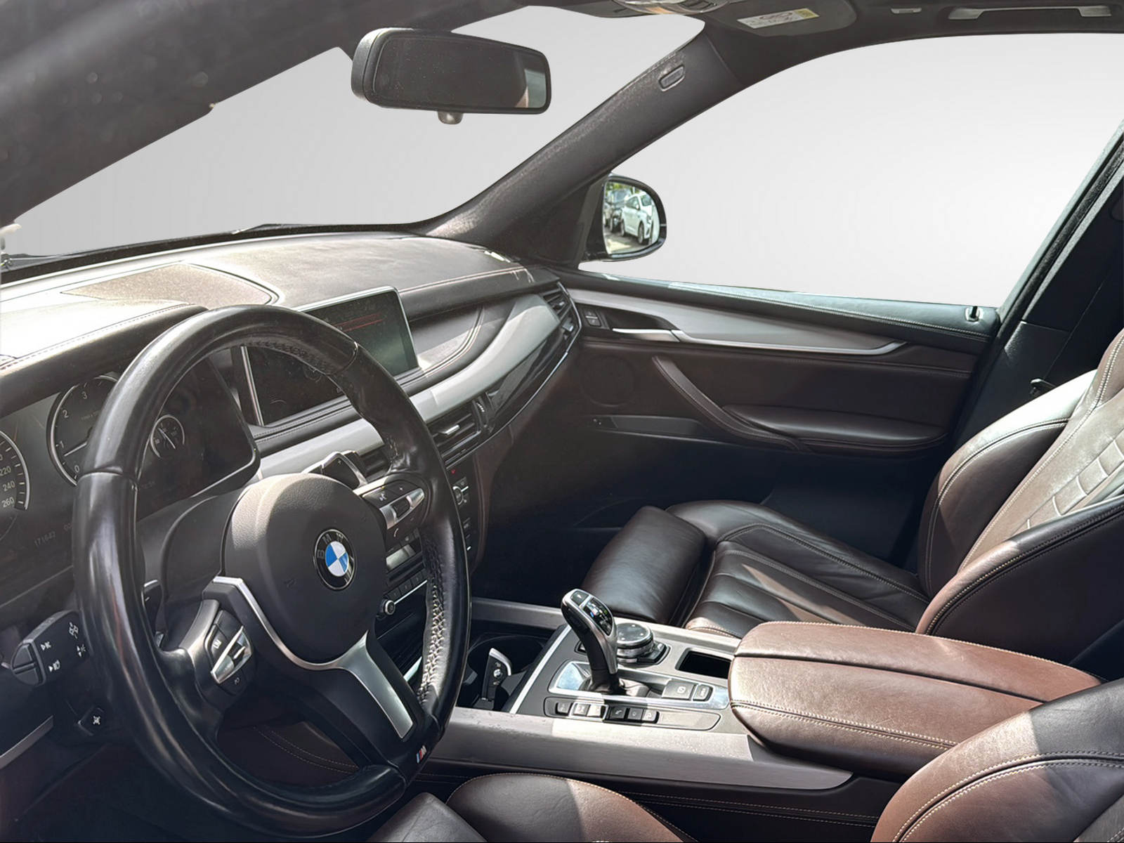 BMW X5 xDrive M50d Steptronic-image-14
