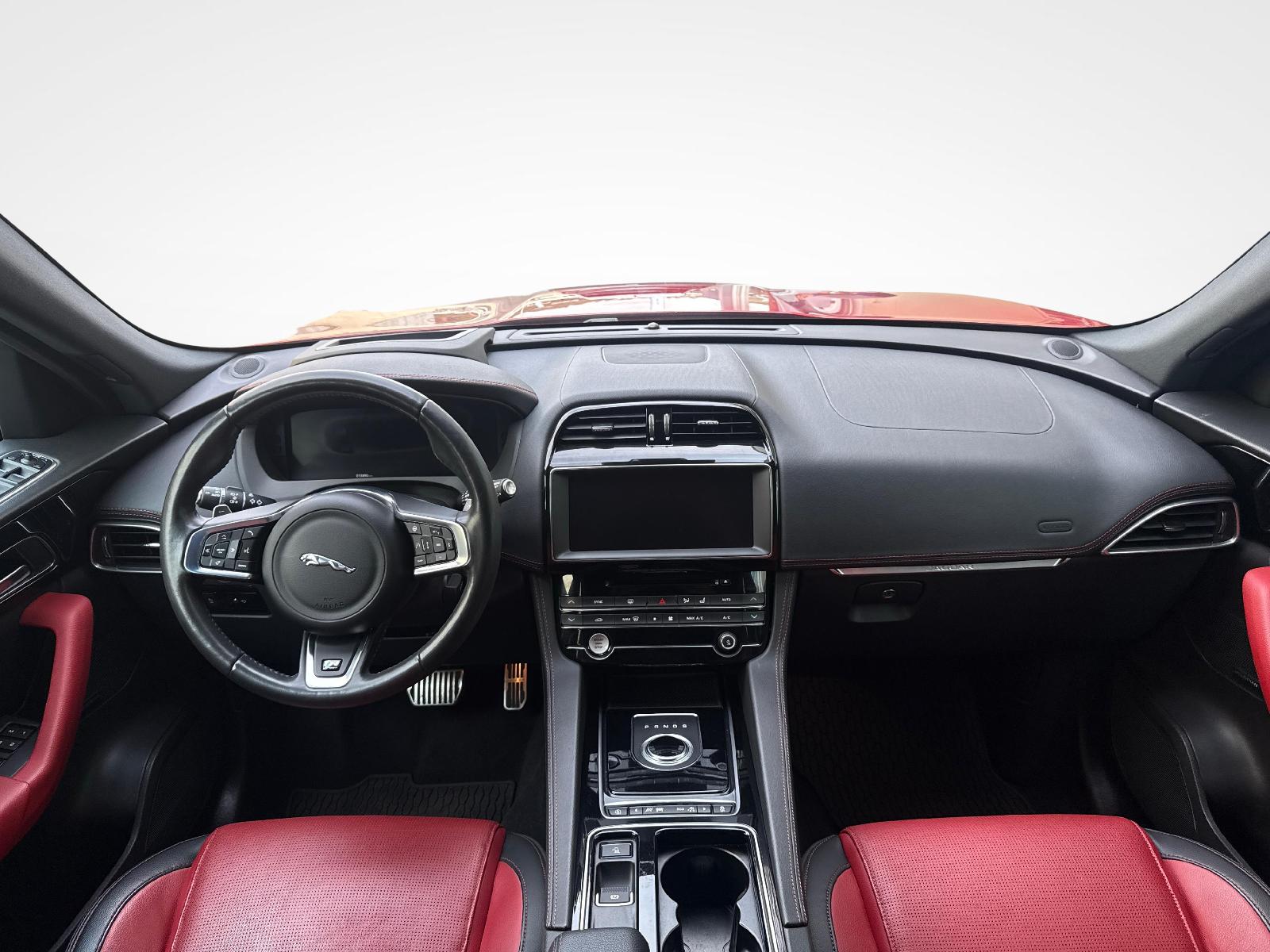 JAGUAR F-Pace 2.0 T 300 R-Sport AWD + Pneumatici invernali-image-8