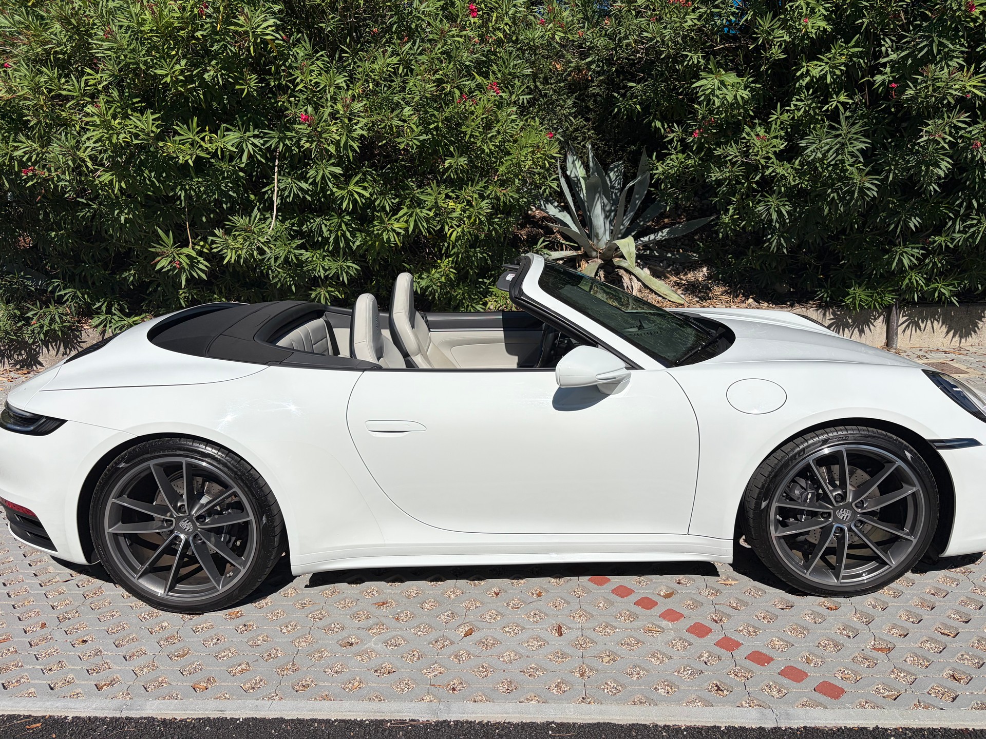 PORSCHE 3.0 Carrera 4 PDK-image-1
