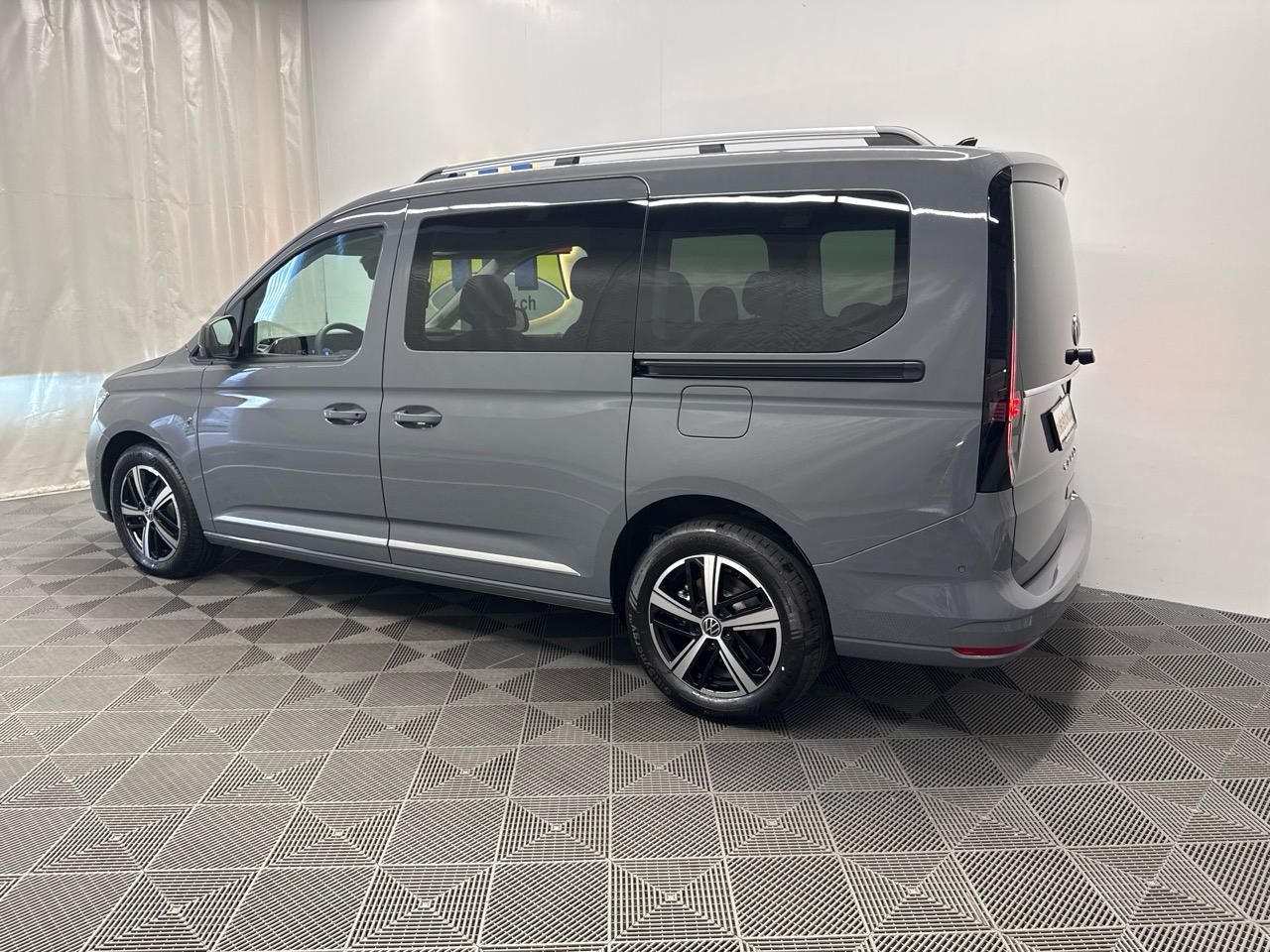 VW Caddy Maxi 1.5 TSI Style DSG-image-1