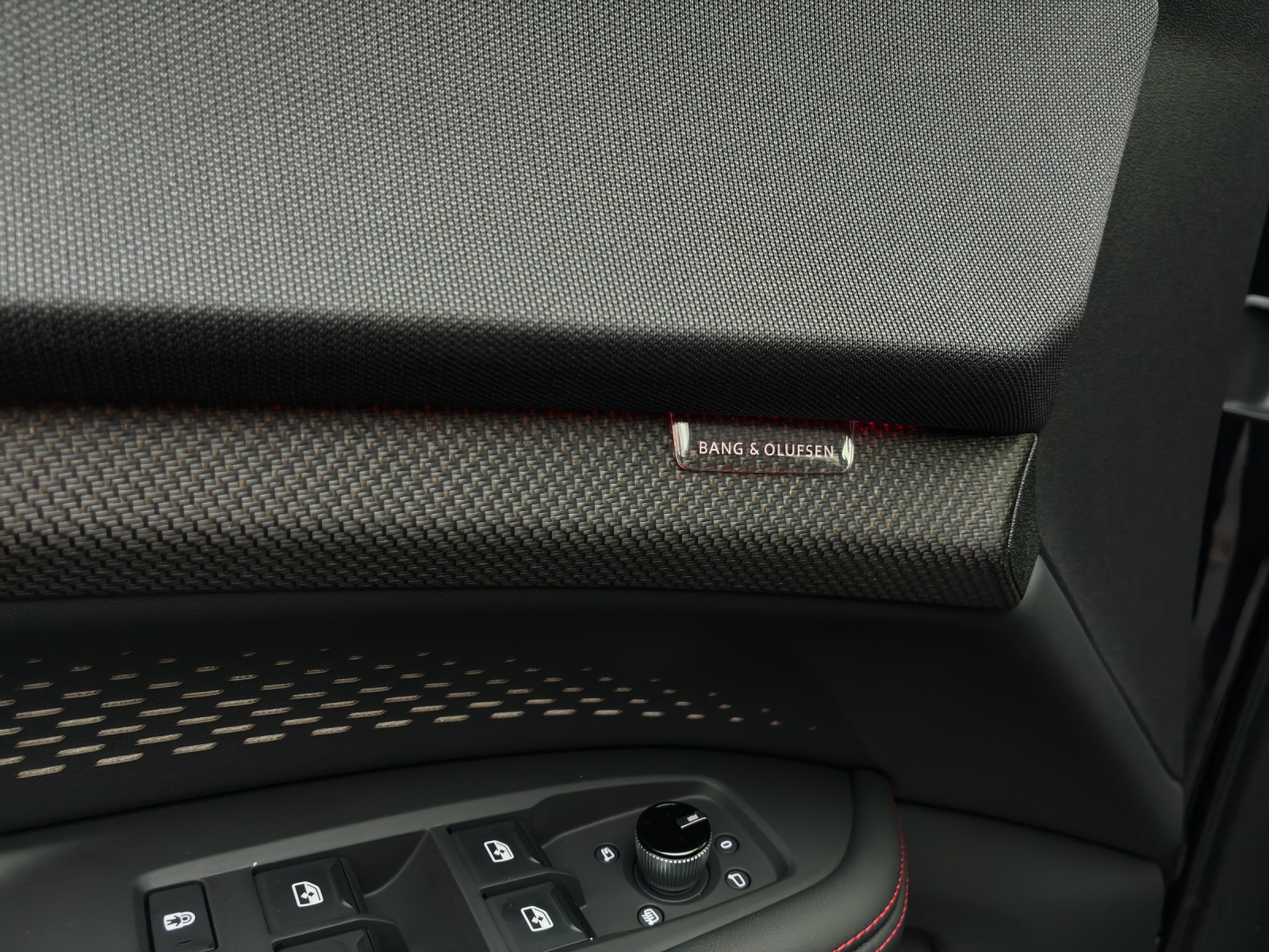 AUDI Q7 SUV TDI quattro 220 kW-image-16
