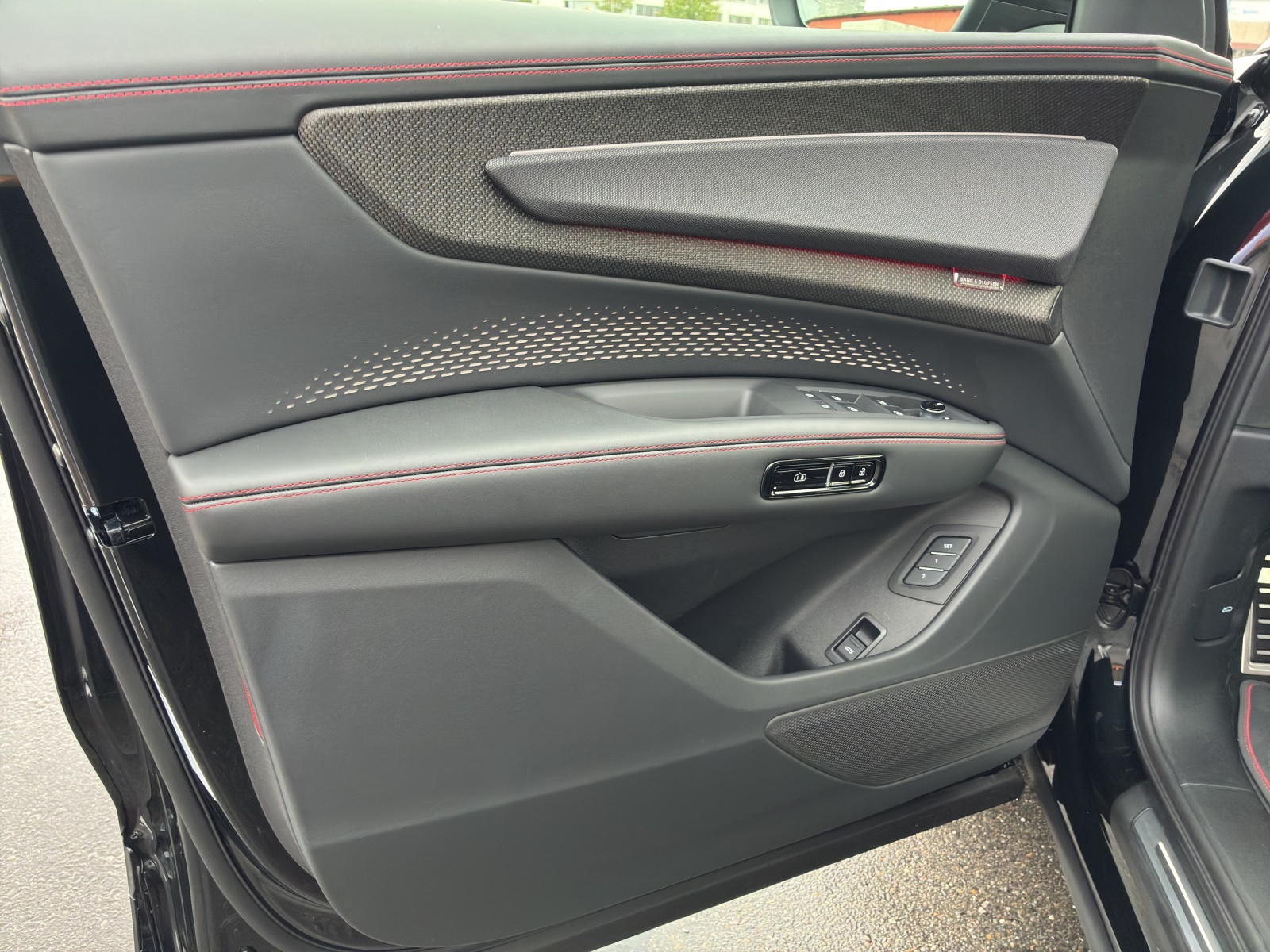 AUDI Q7 SUV TDI quattro 220 kW-image-17