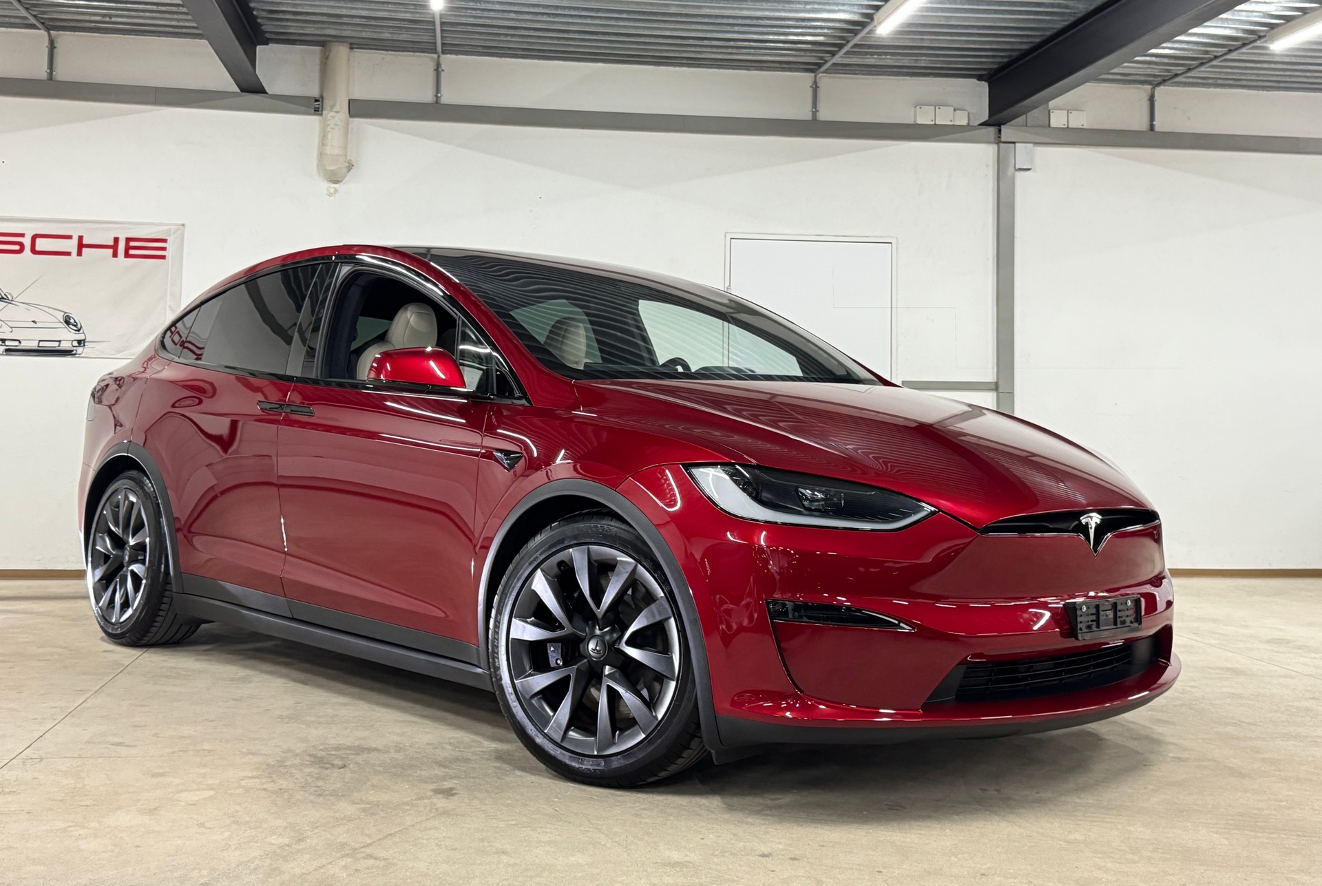 TESLA Model X 100kWh Palladium 685 PS LongRange / Autopilot 4.0 inkl. FSD-image-2