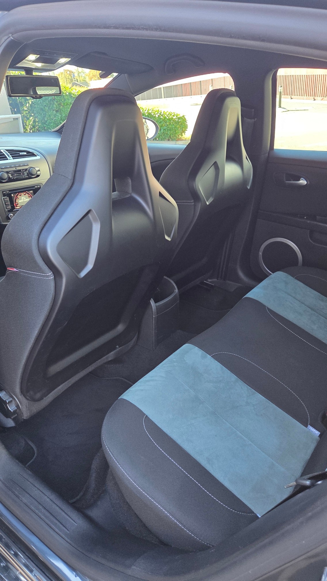 SEAT 2.0 TSI Cupra R-Evolution-image-11