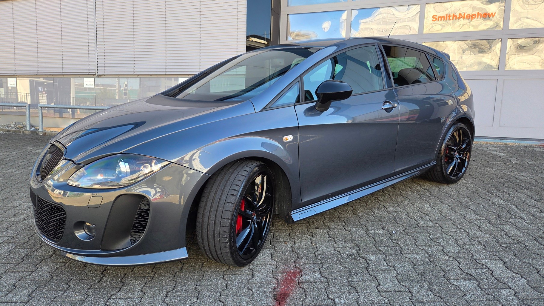 SEAT 2.0 TSI Cupra R-Evolution-image-0