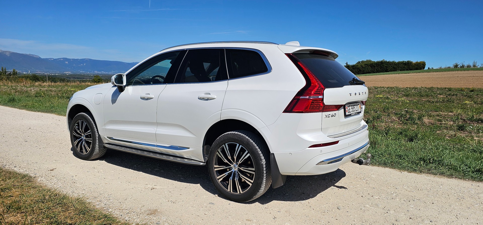 VOLVO 2.0 T8 TE Inscription eAWD-image-1