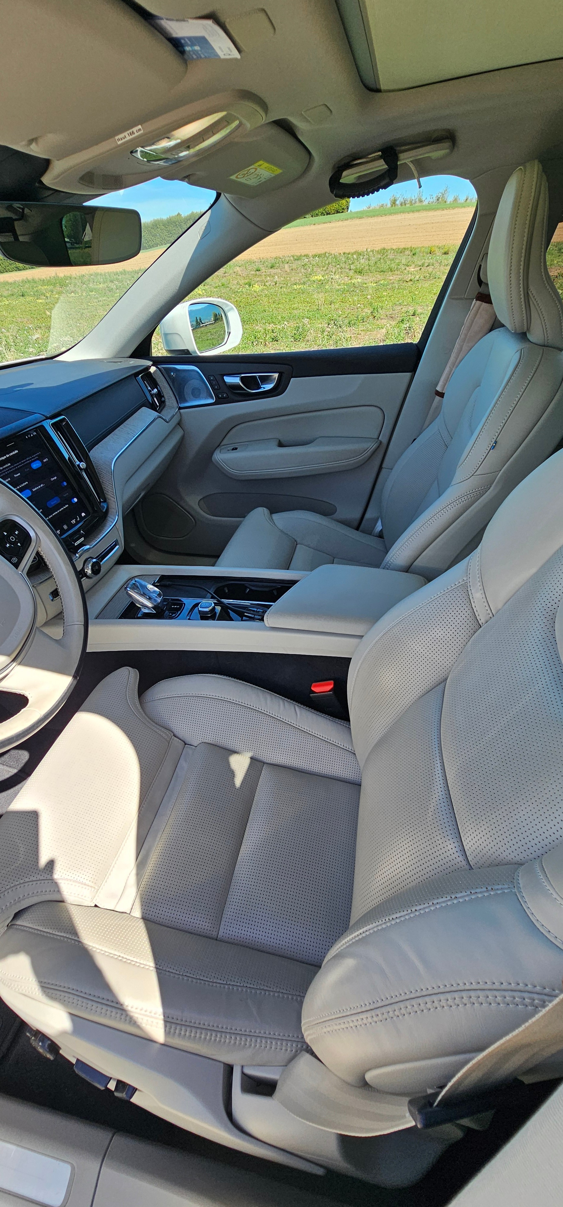 VOLVO 2.0 T8 TE Inscription eAWD-image-3