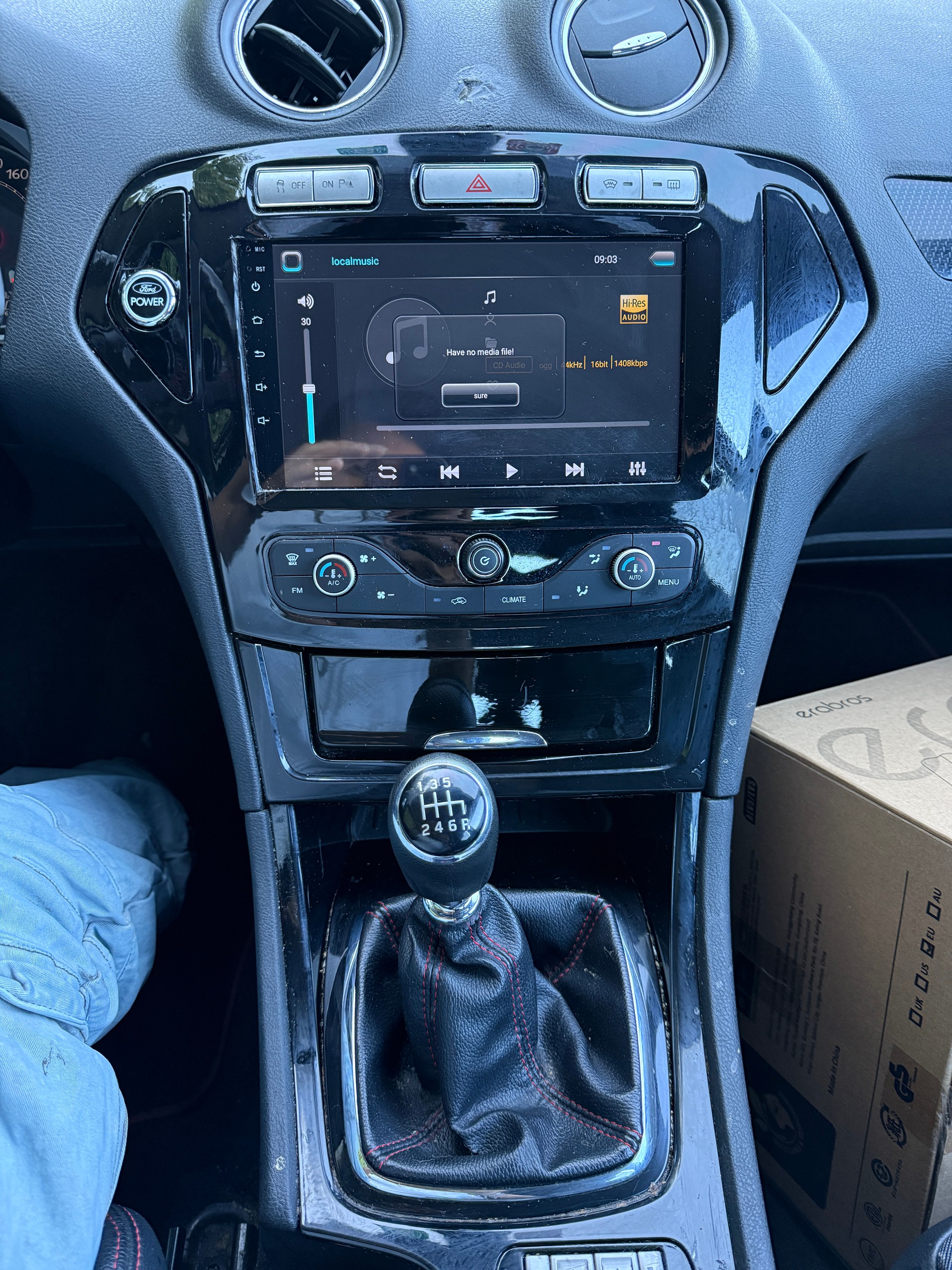 FORD Mondeo 2.2 TDCi 16V Titanium S-image-14