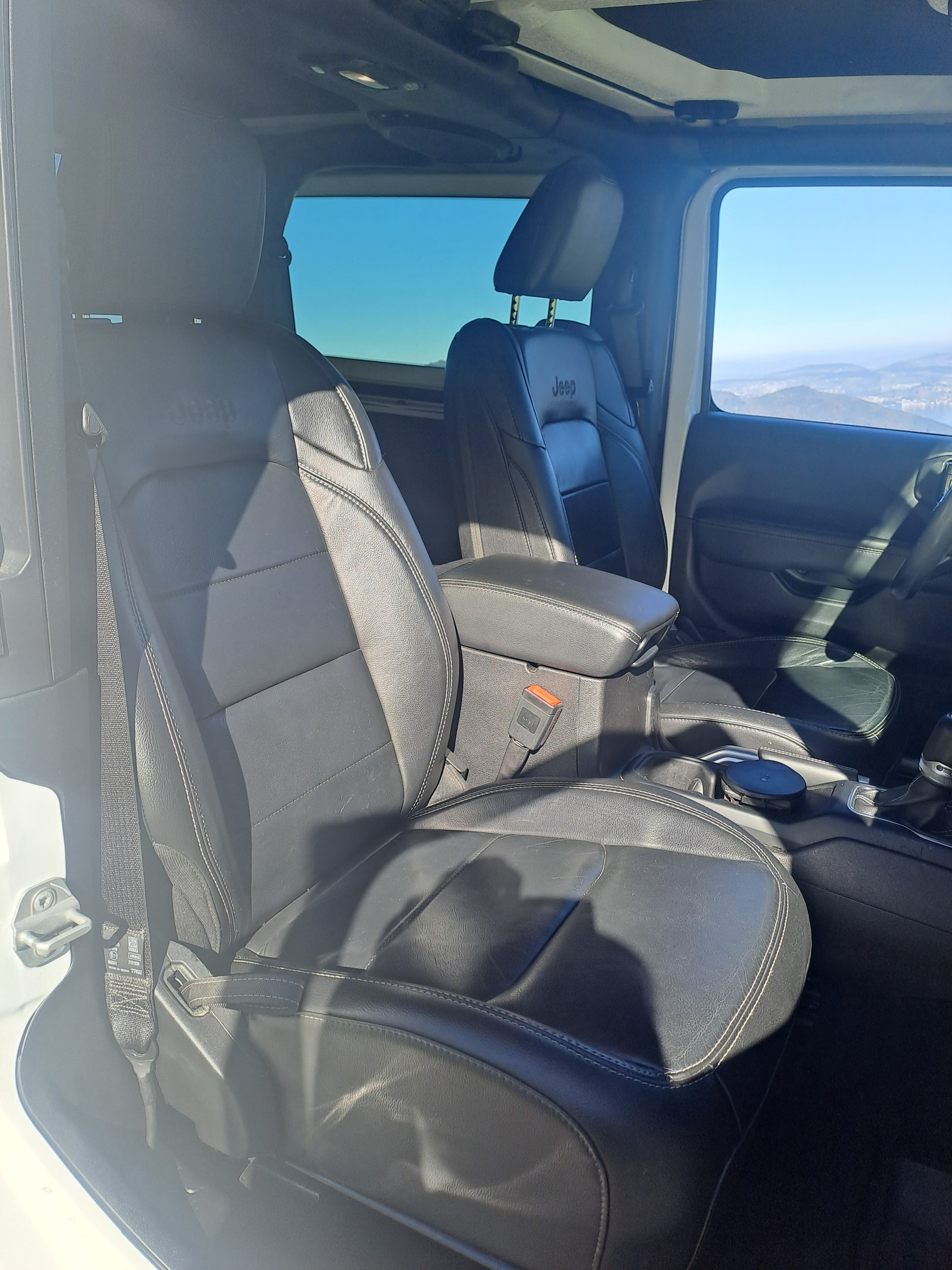 JEEP 2.2 MultiJet Rubicon-image-8