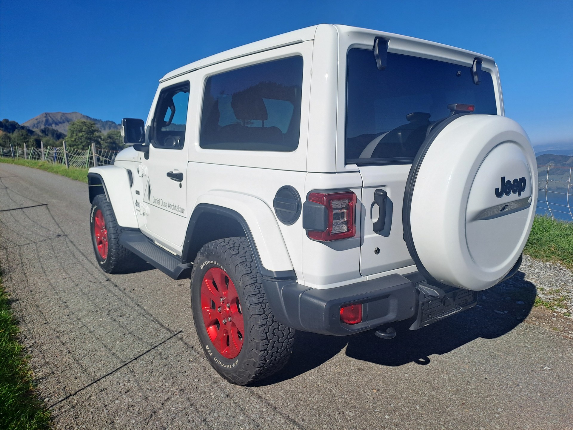 JEEP 2.2 MultiJet Rubicon-image-1