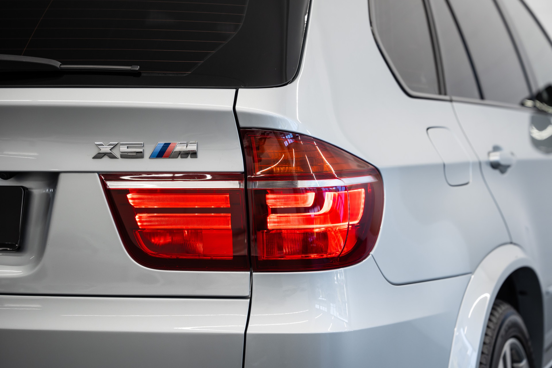 BMW X5 xDrive M Steptronic-image-8