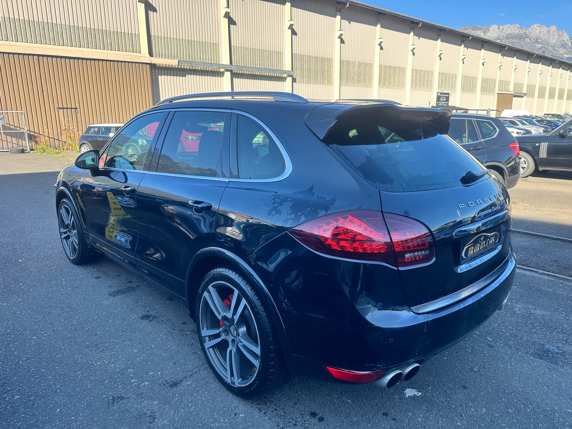 PORSCHE Cayenne Turbo-image-3