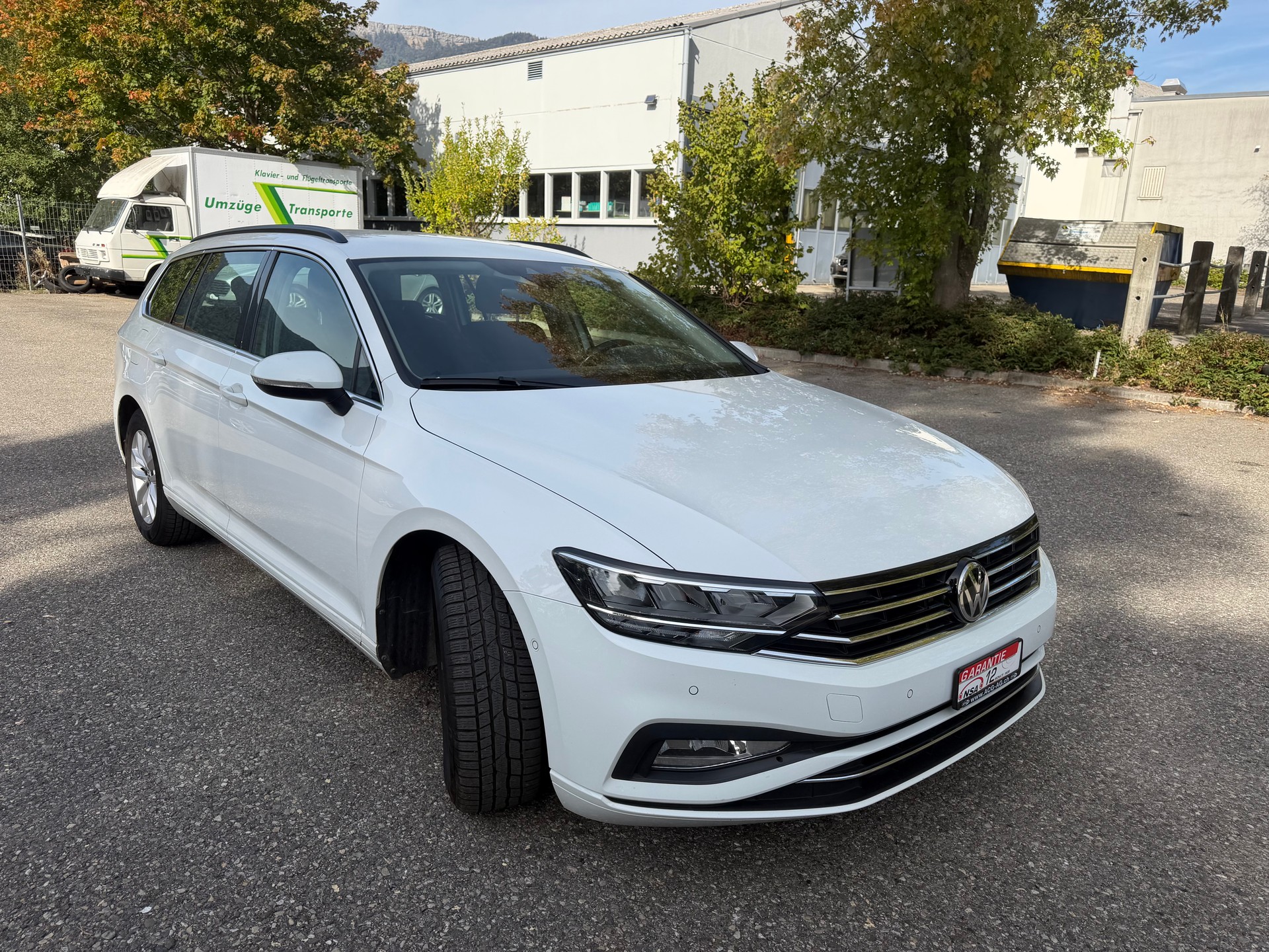 VW Passat Variant 1.6 TDI Business DSG * Gr. Navi * LED * Klima-auto * PDC V&H- RF-Kamera * Tempomat * Ab MFK 19.02.2025 *-image-4