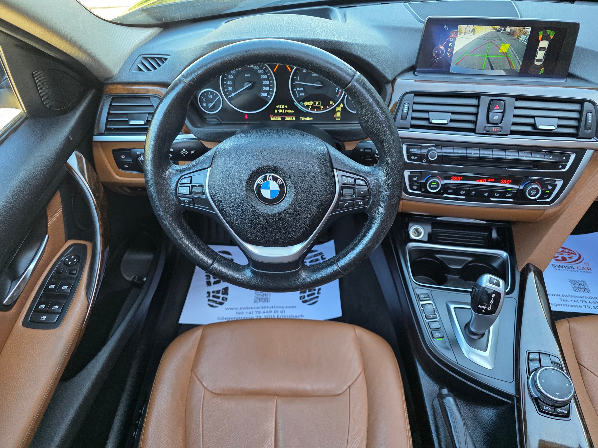 BMW 320i xDrive Luxury Line Steptronic-image-6