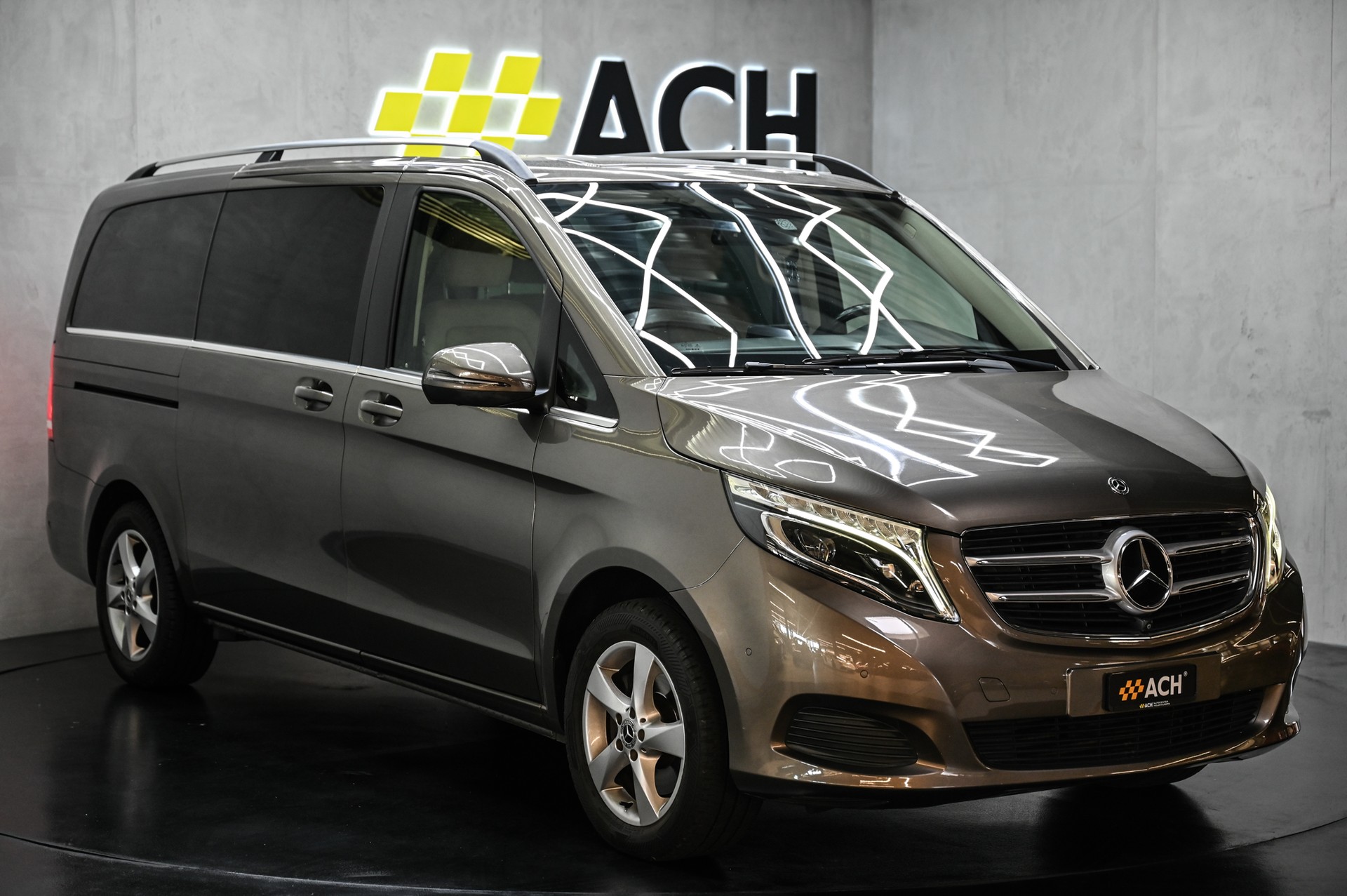 MERCEDES-BENZ V 250 d BlueTec Avant. lang 4m Van-image-0