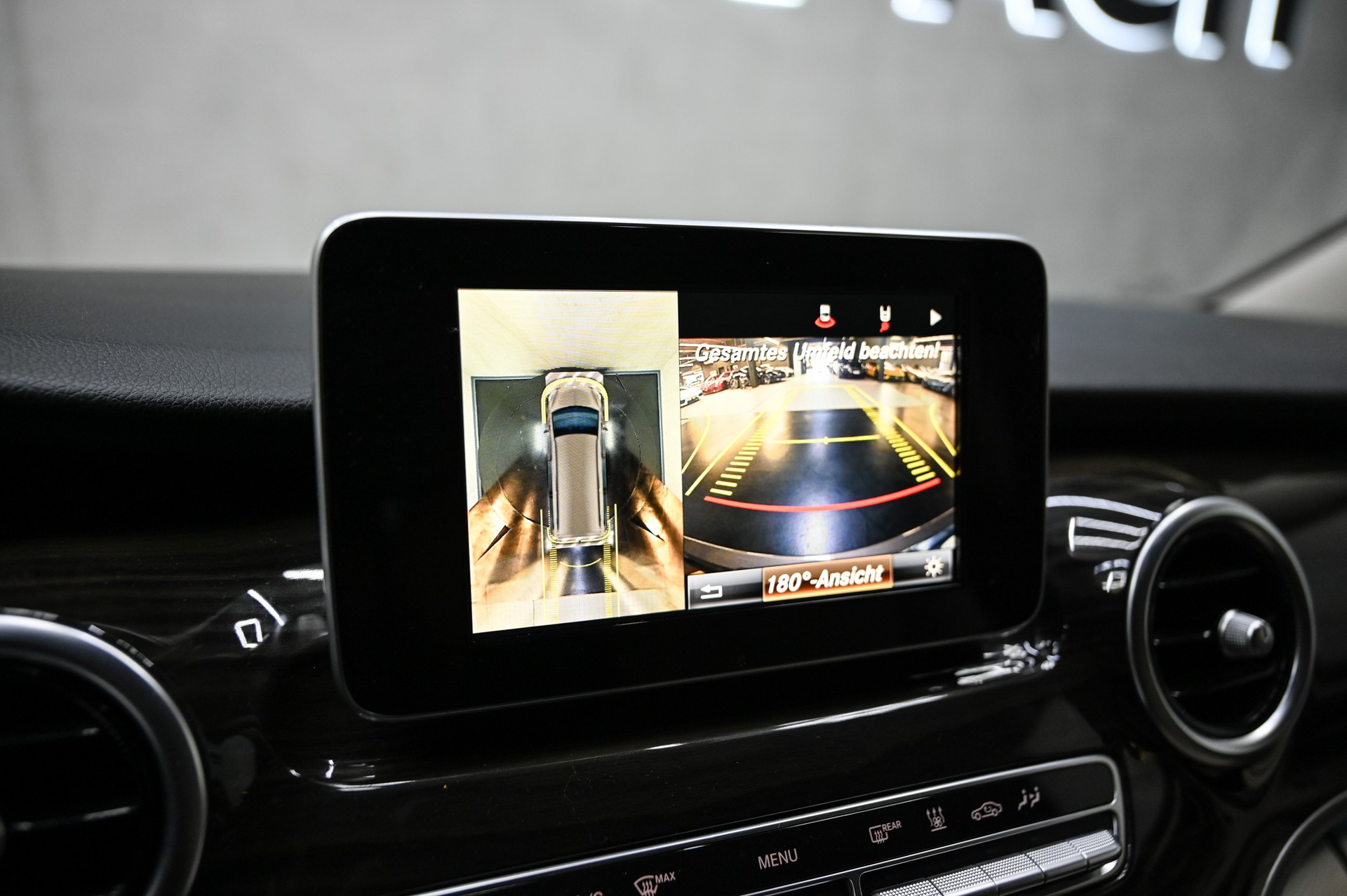 MERCEDES-BENZ V 250 d BlueTec Avant. lang 4m Van-image-22