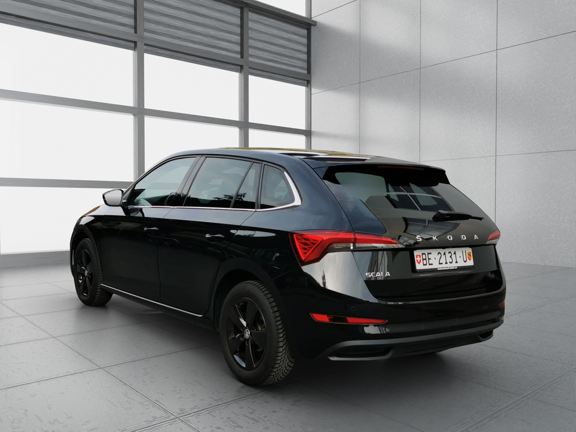 SKODA Scala 1.0 TSI Style-image-2