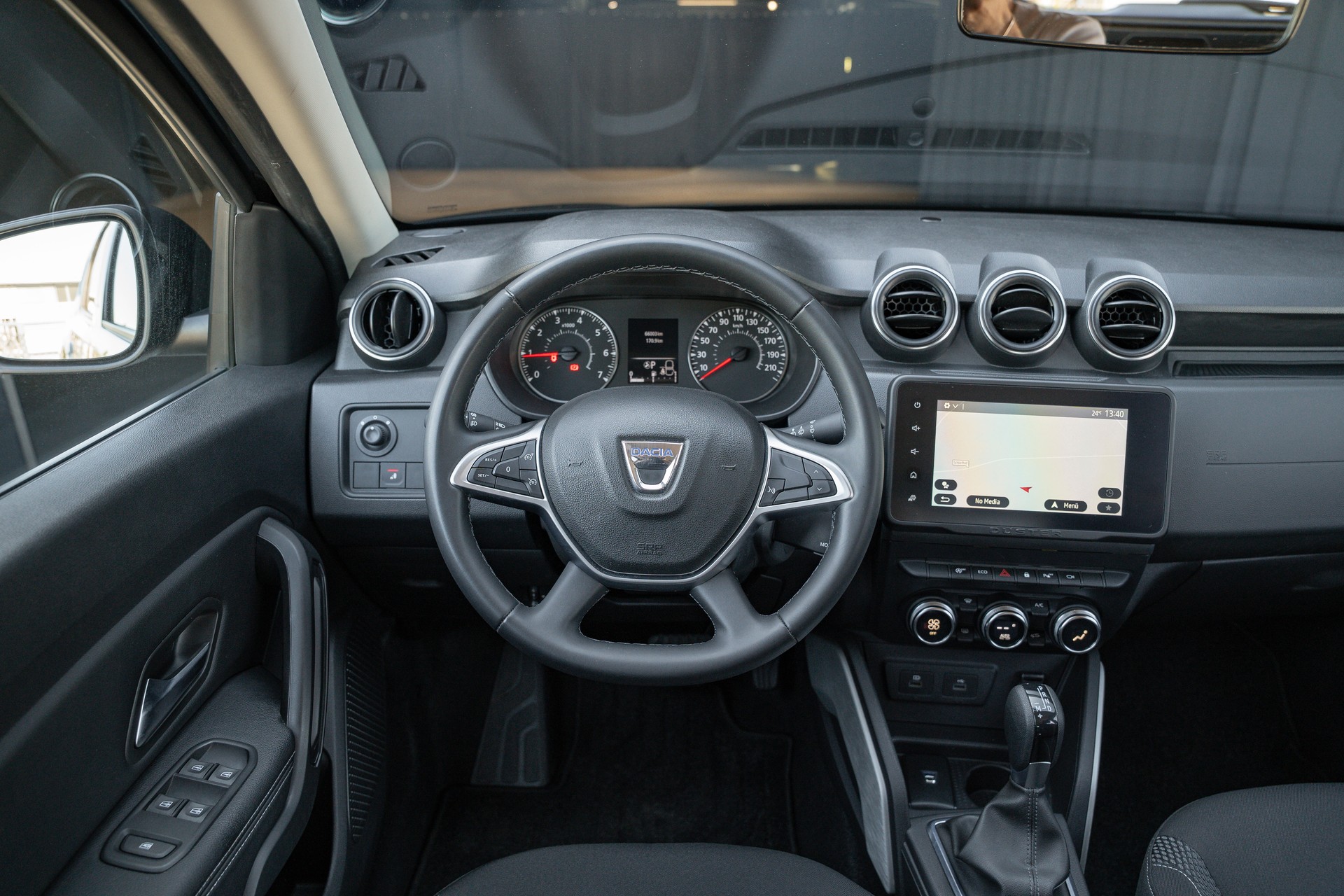DACIA Duster TCe 150 Prestige EDC 4x2-image-14