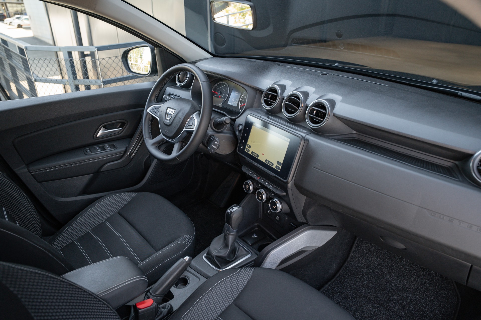 DACIA Duster TCe 150 Prestige EDC 4x2-image-12