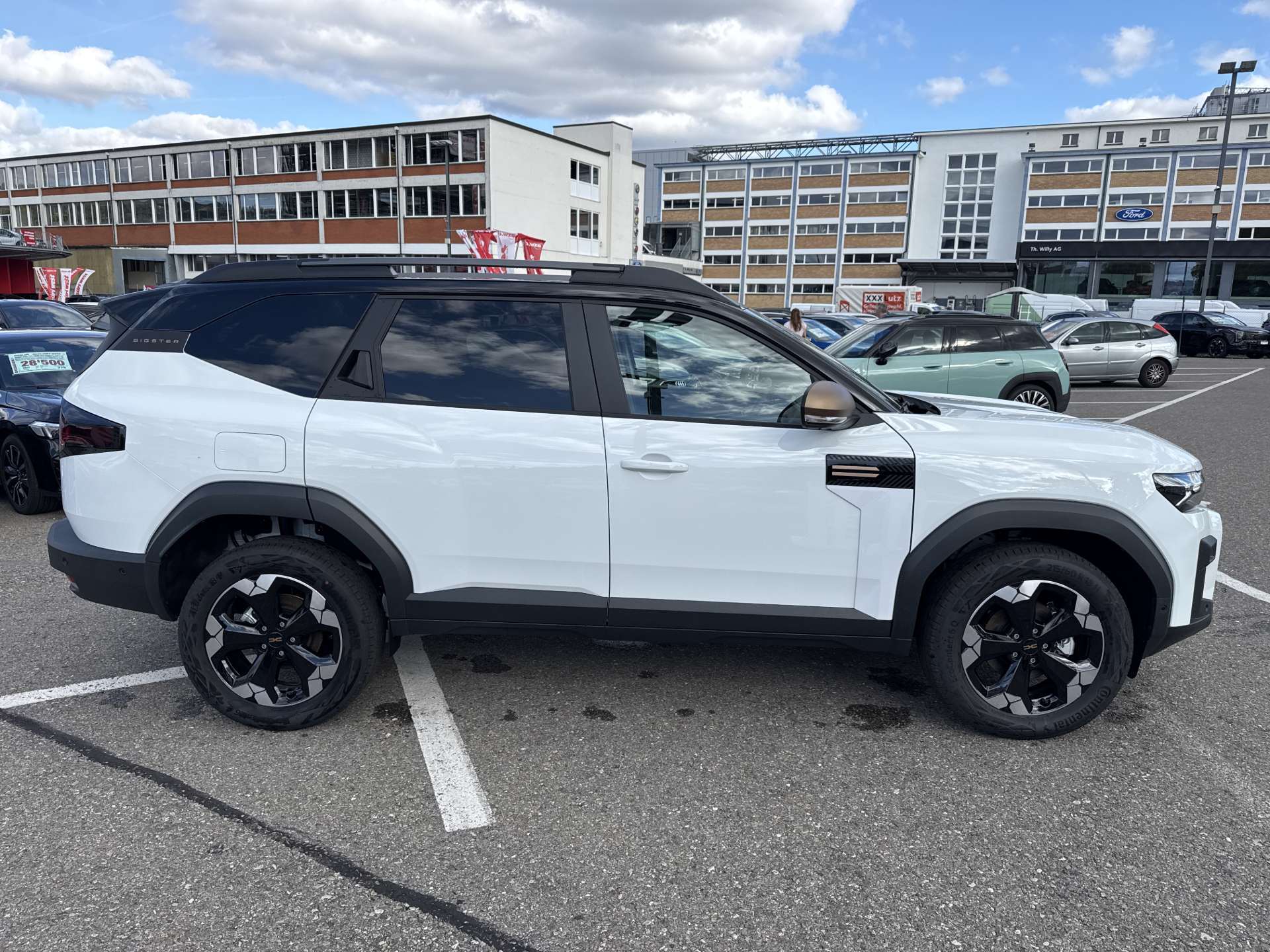 DACIA Bigster HEV 155 Extreme Automat-image-10