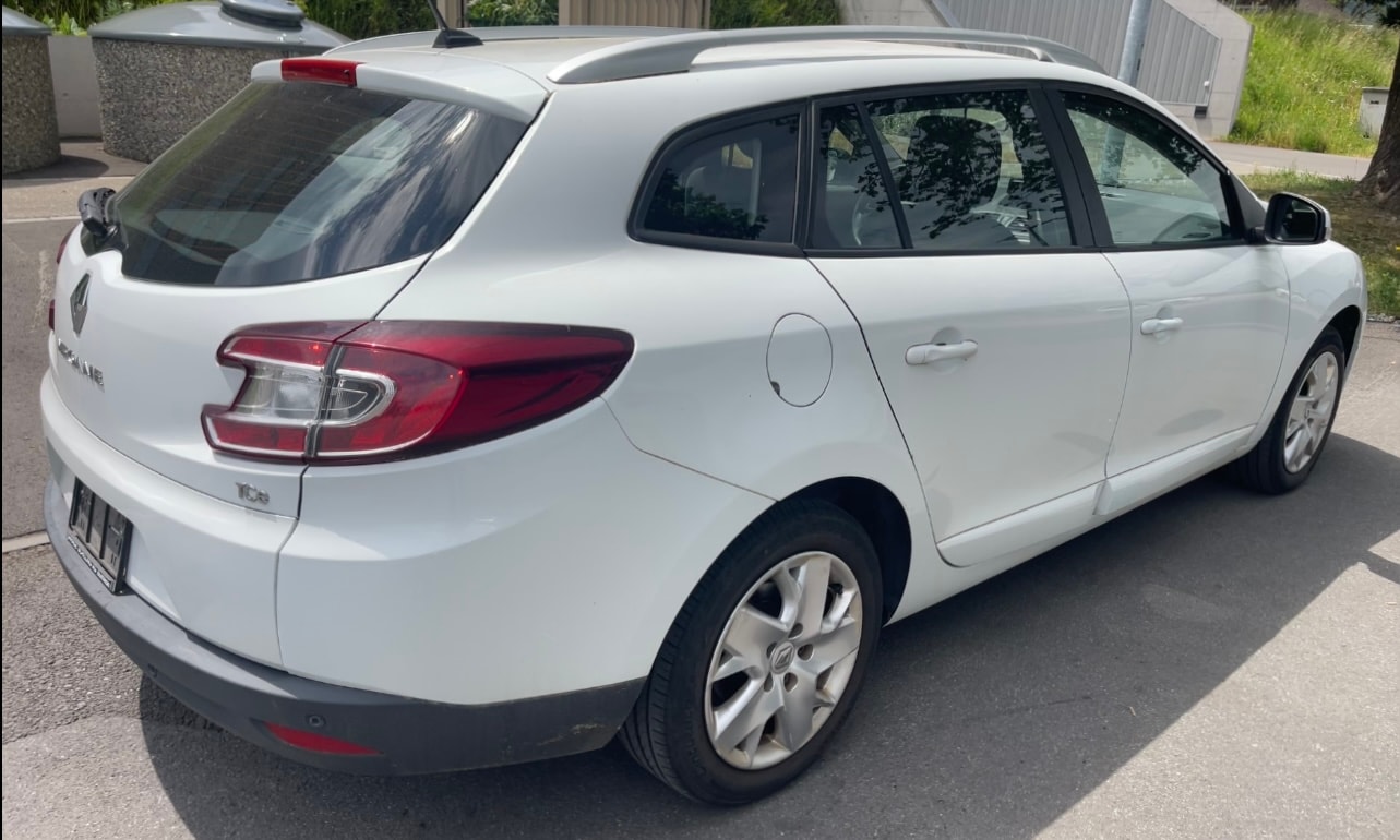 RENAULT Mégane Grandtour 1.2 16V Turbo Energy-image-3